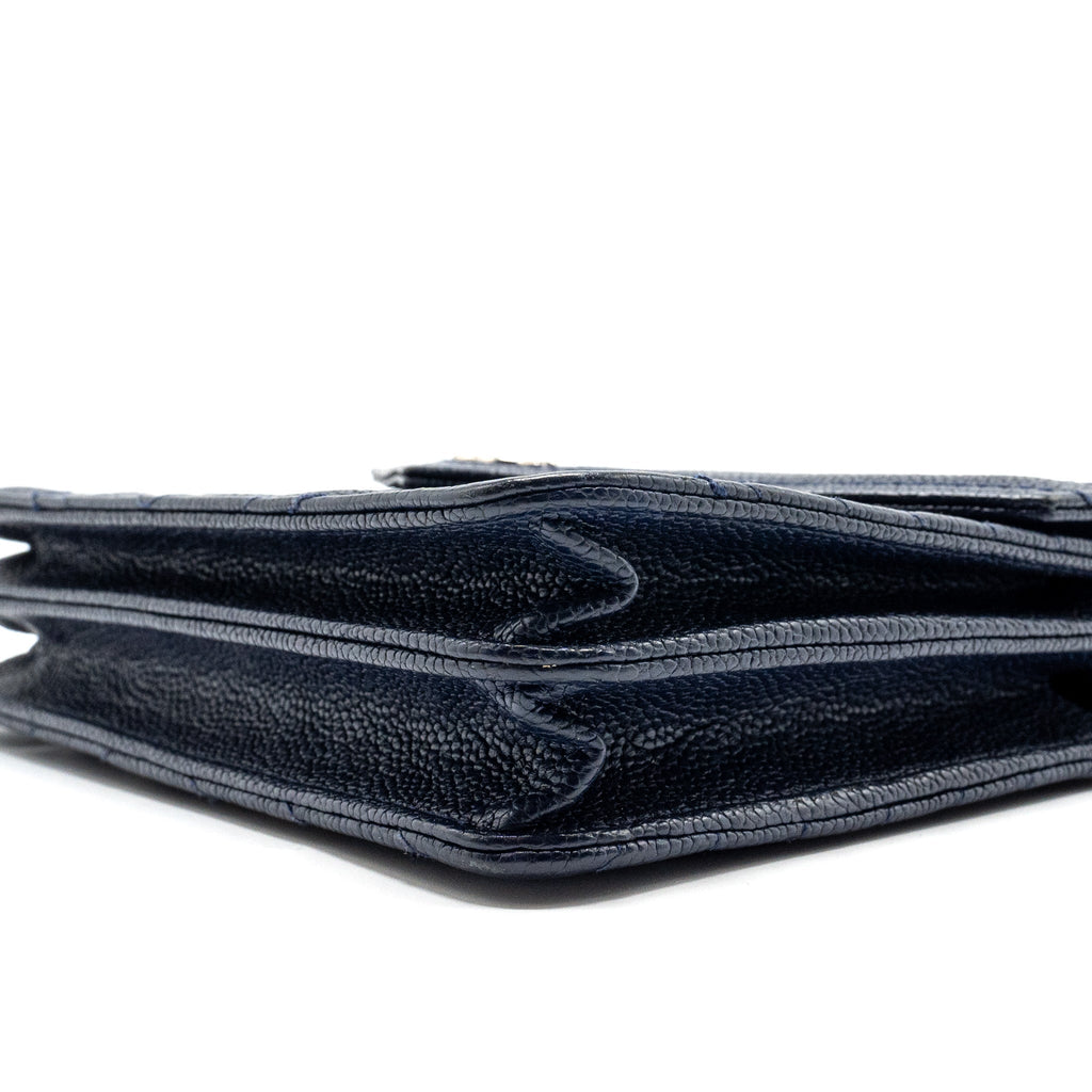 chanel-square-chevron-wallet-on-chain-navy-caviar-navy-shw