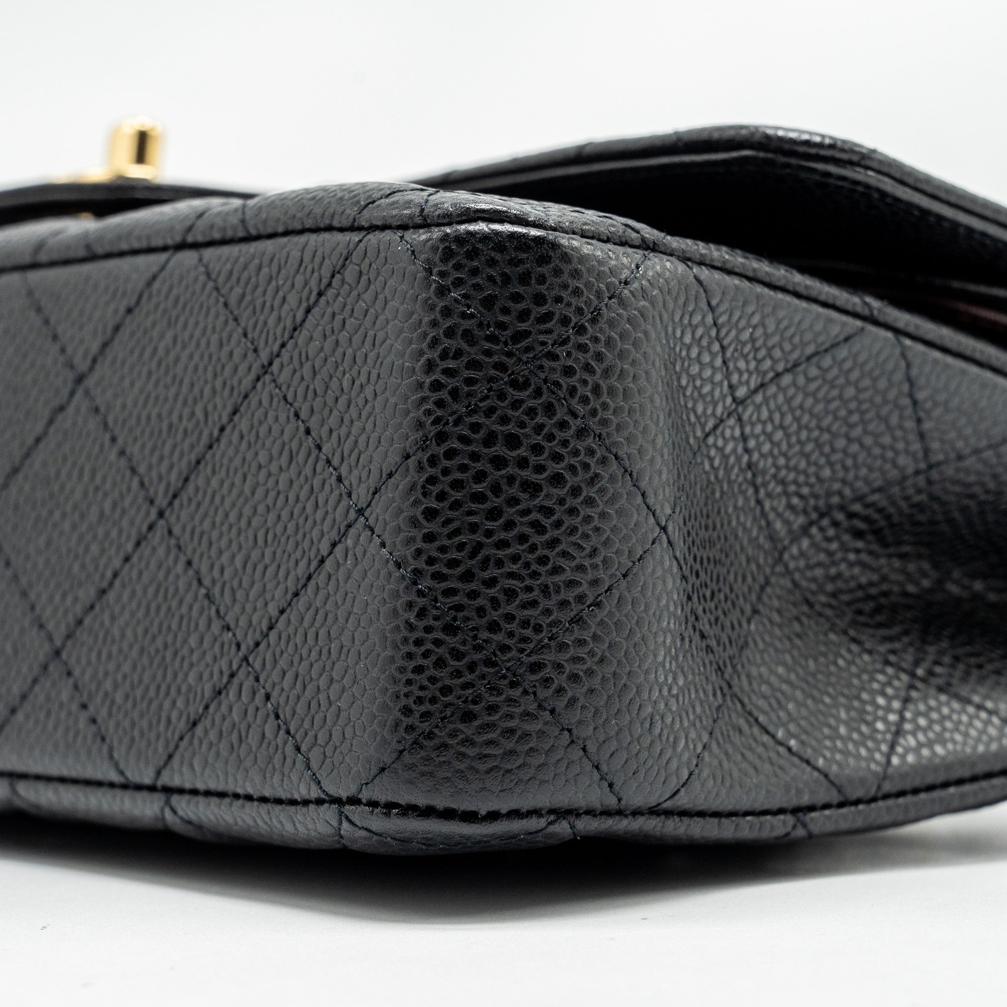 chanel-medium-classic-double-flap-bag-caviar-black-ghw-24