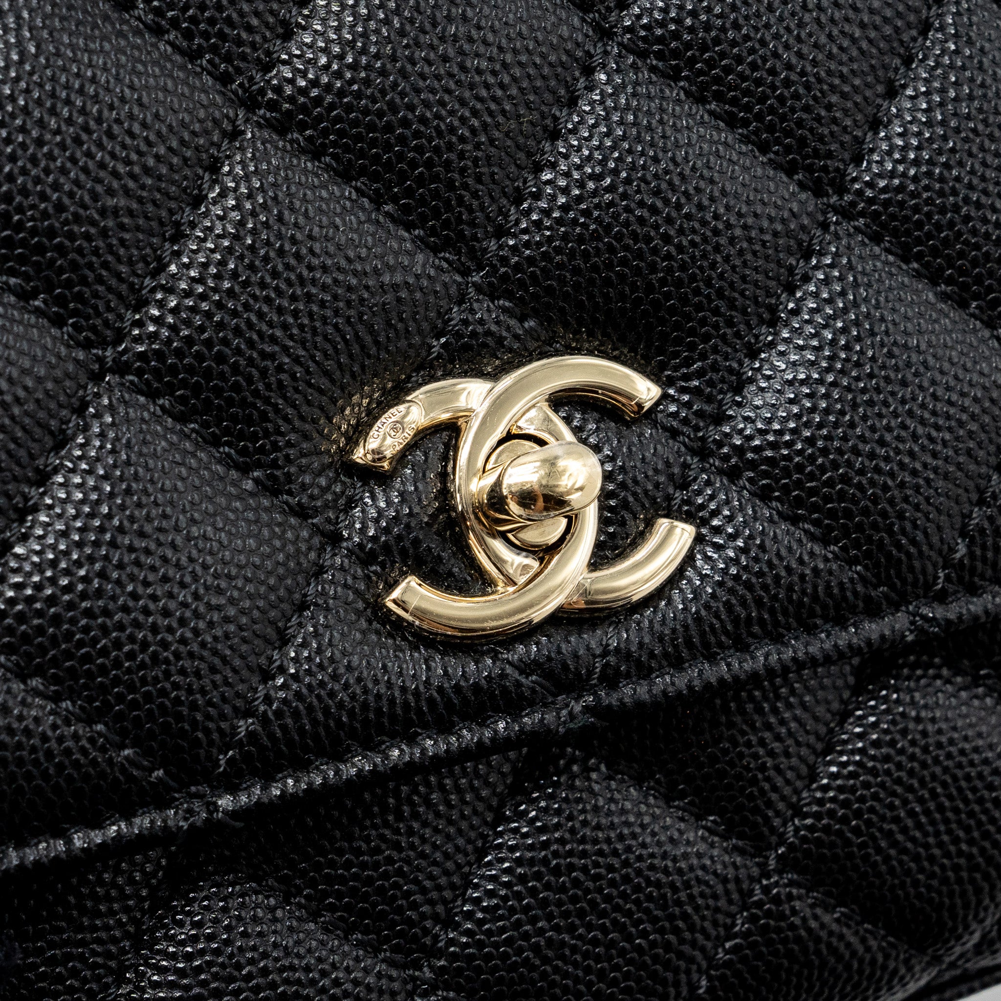 chanel-coco-handle-extra-mini-caviar-black-lghwmicrochip