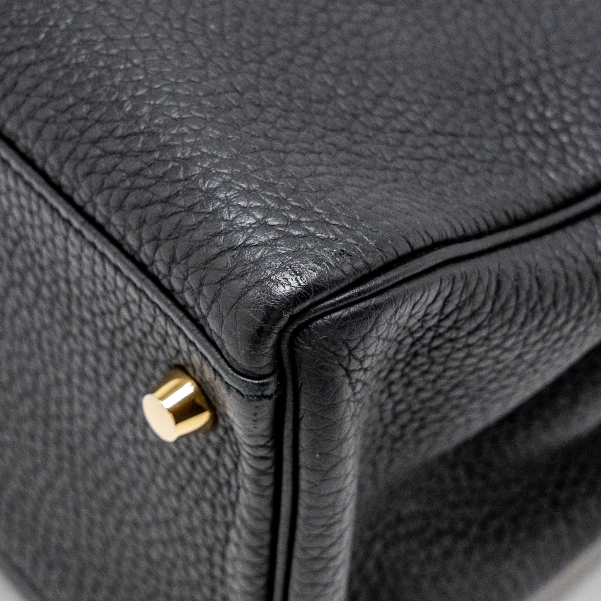 hermes-kelly-32-togo-black-ghw-stamp