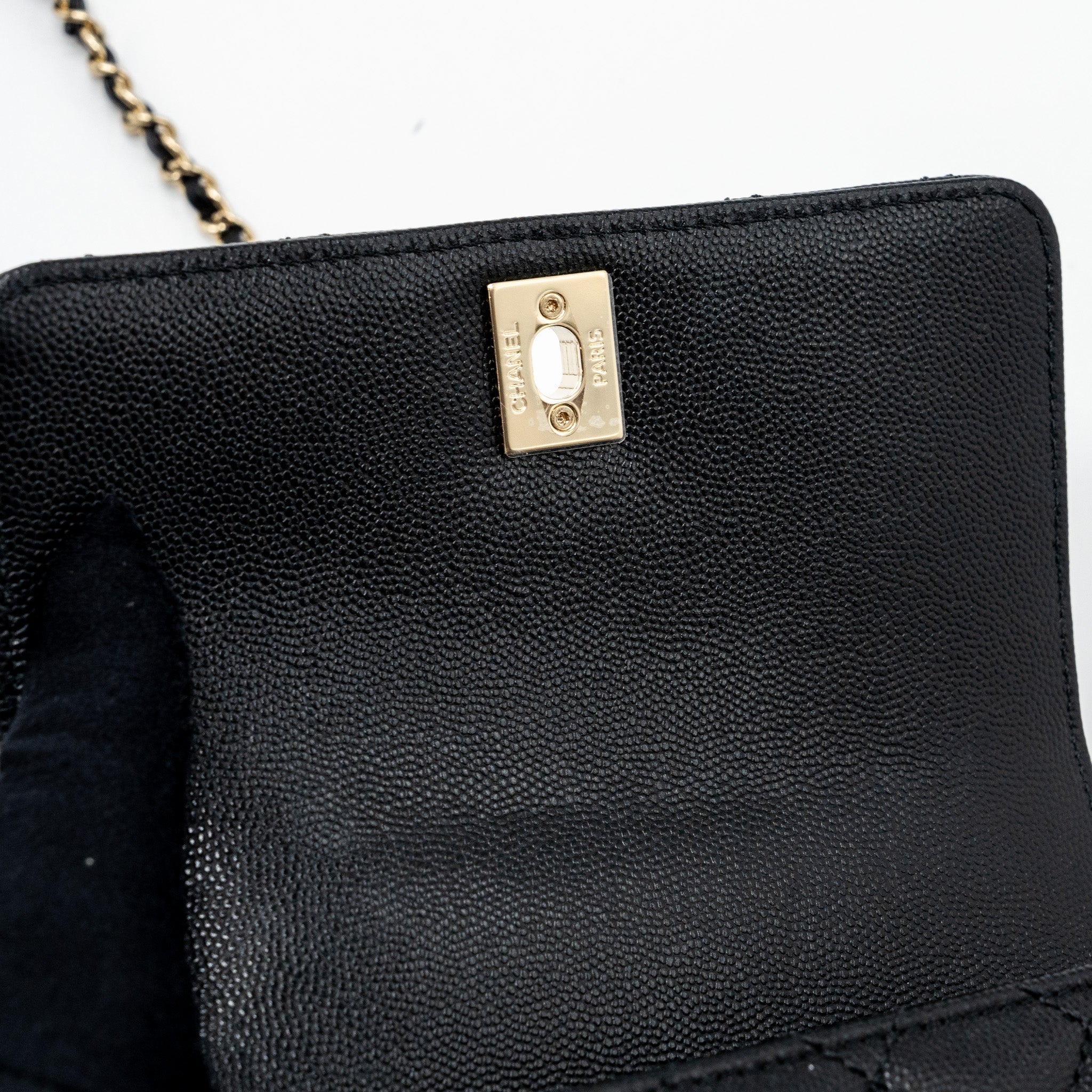 chanel-coco-handle-extra-mini-caviar-black-lghwmicrochip