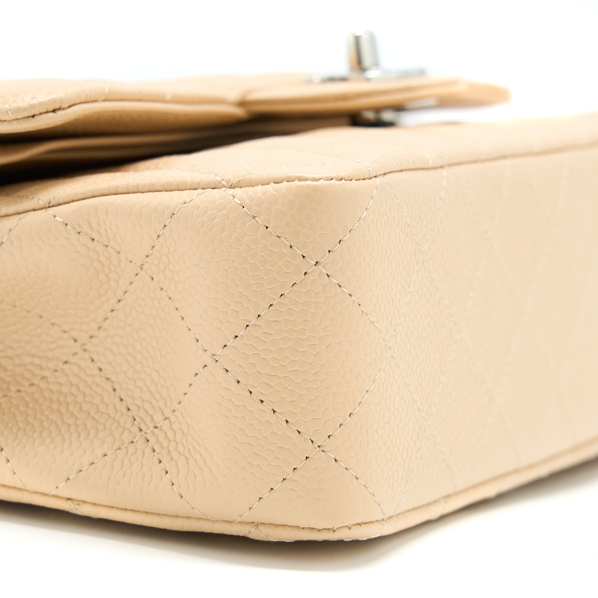 chanel-classic-double-flap-bag-caviar-light-beige-shw