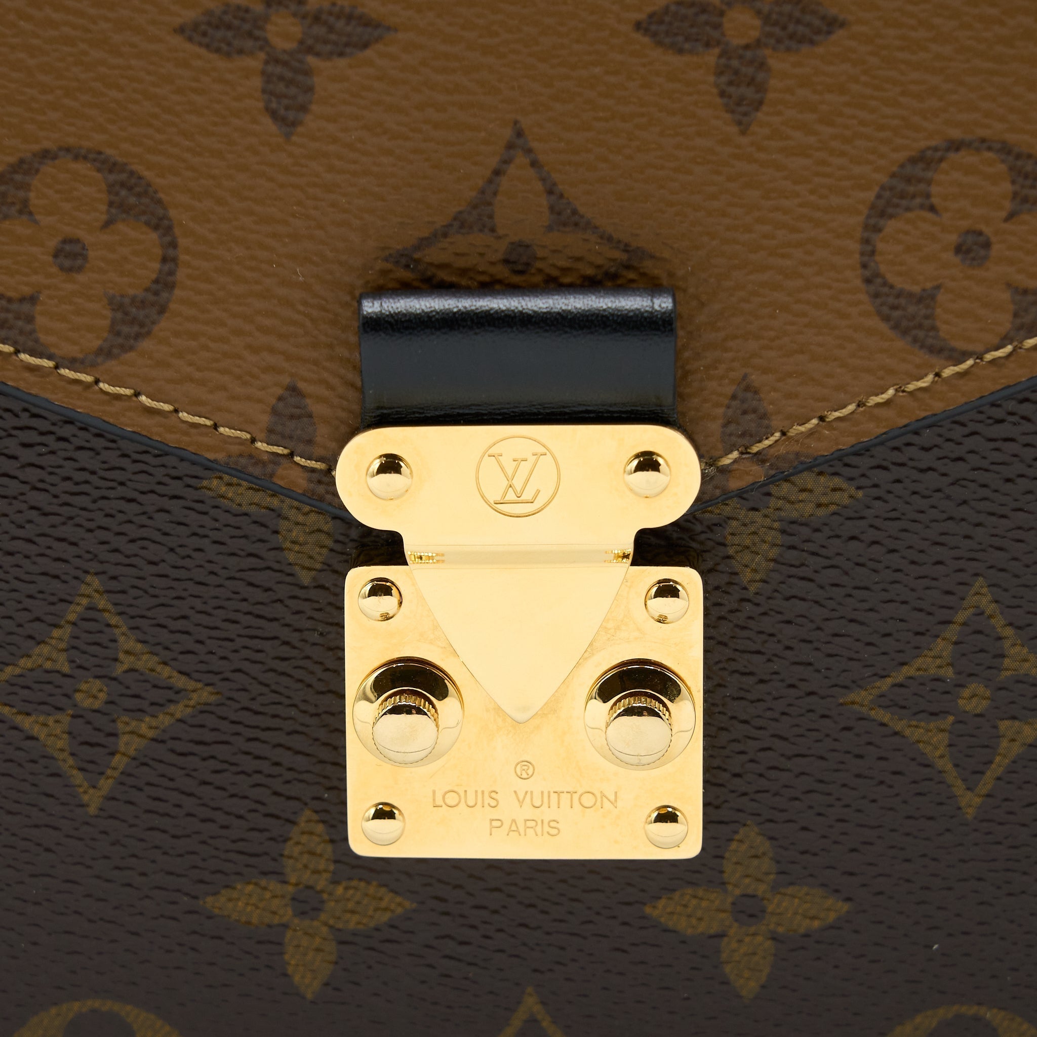 louis-vuitton-pochette-metis-monogram-reverse-canvas-ghw-2