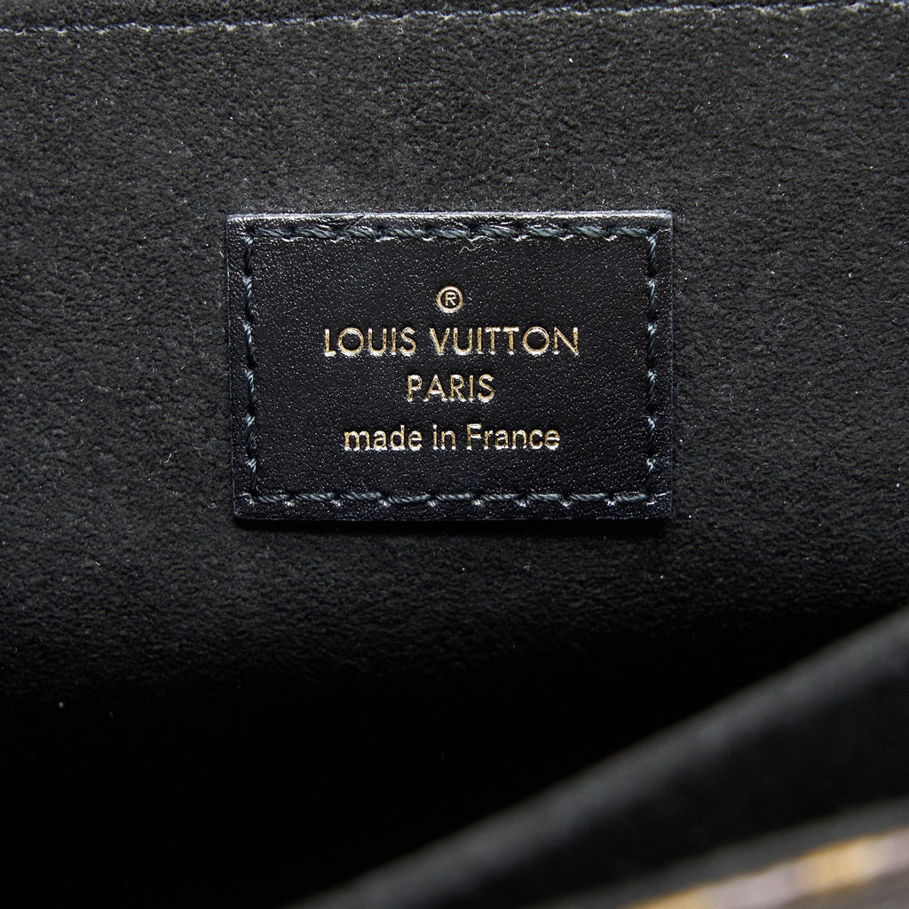louis-vuitton-pochette-metis-monogram-reverse-canvas-ghw-2