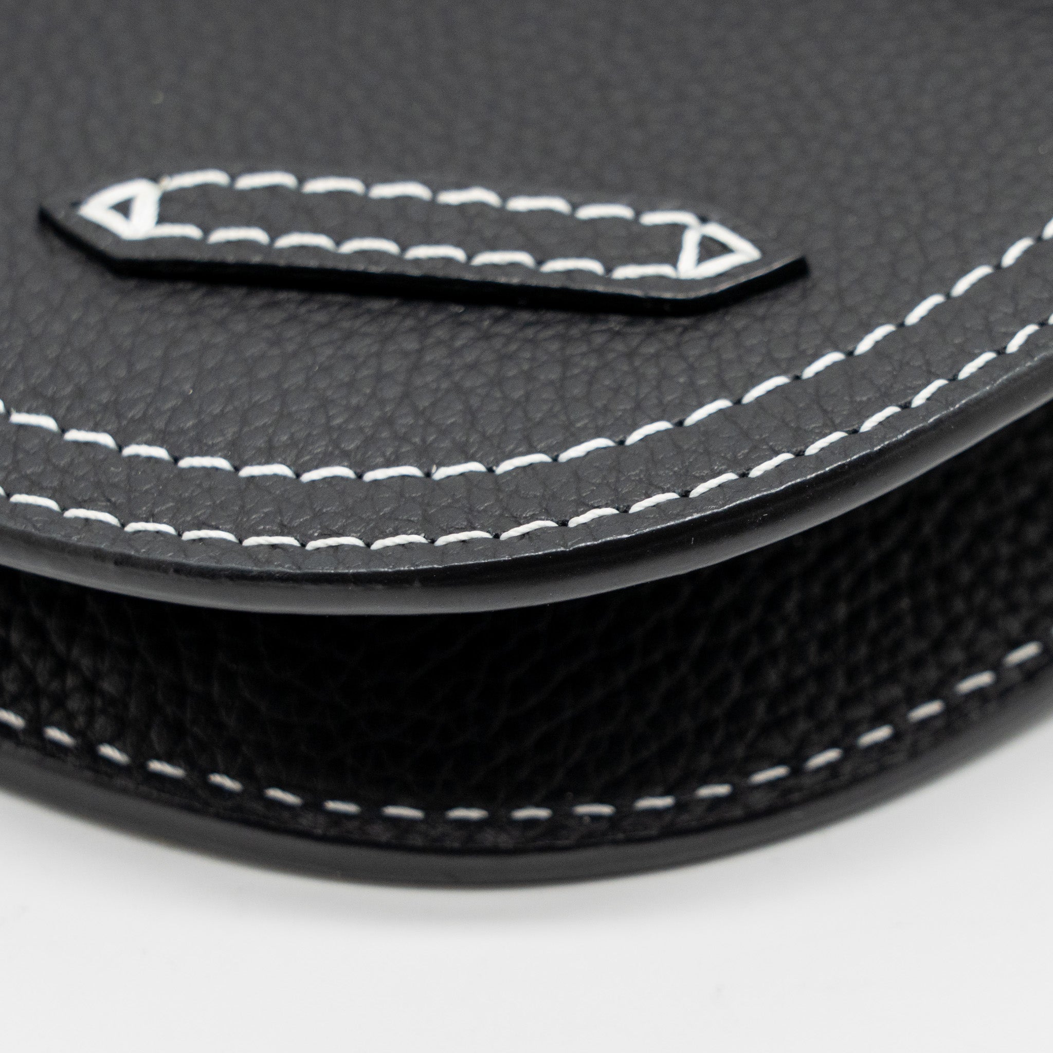 dior-x-kaws-pouch-saddle-bag-leather-black-shw-copy
