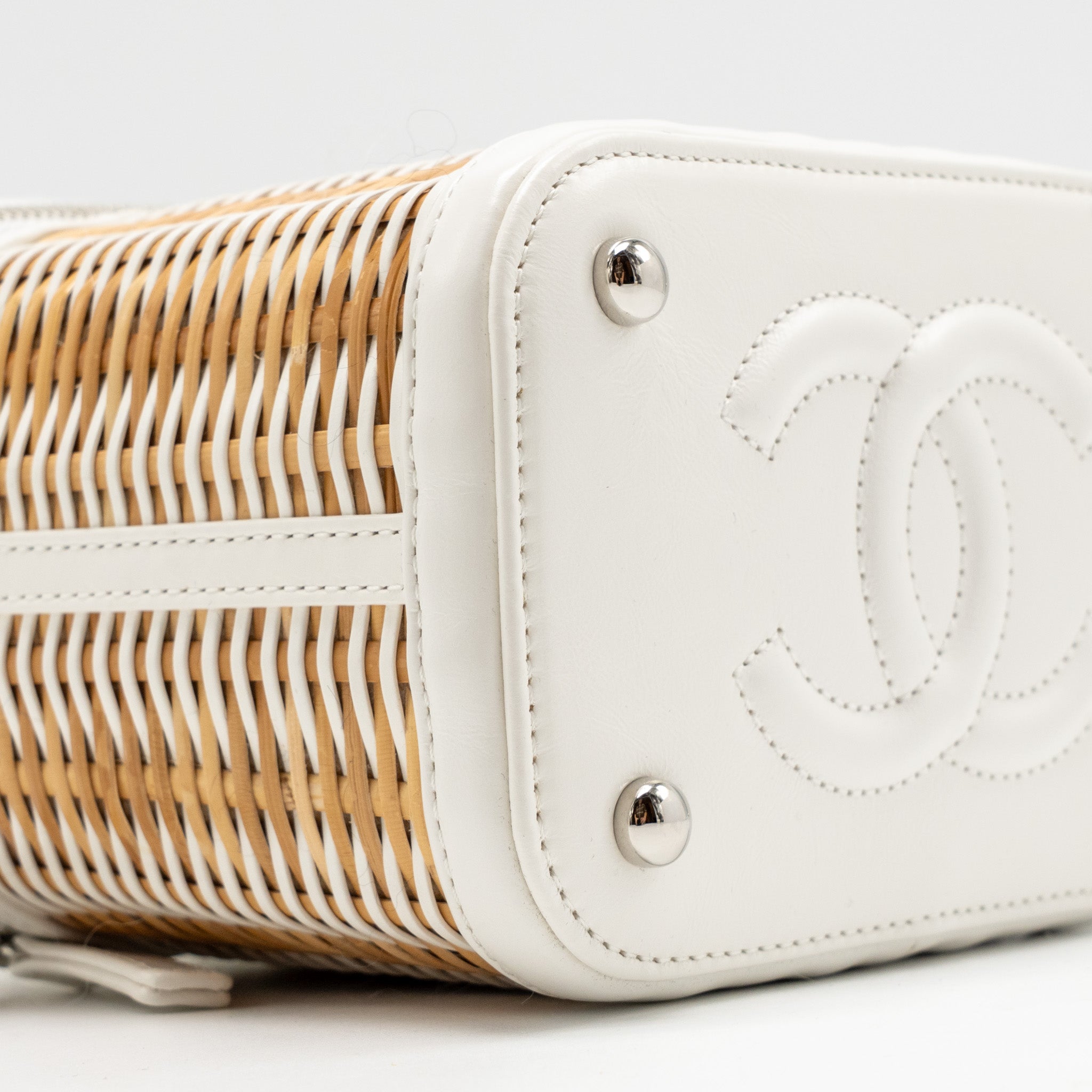 chanel-top-handle-vanity-case-bag-calfskin-raffia-white-shw-copy