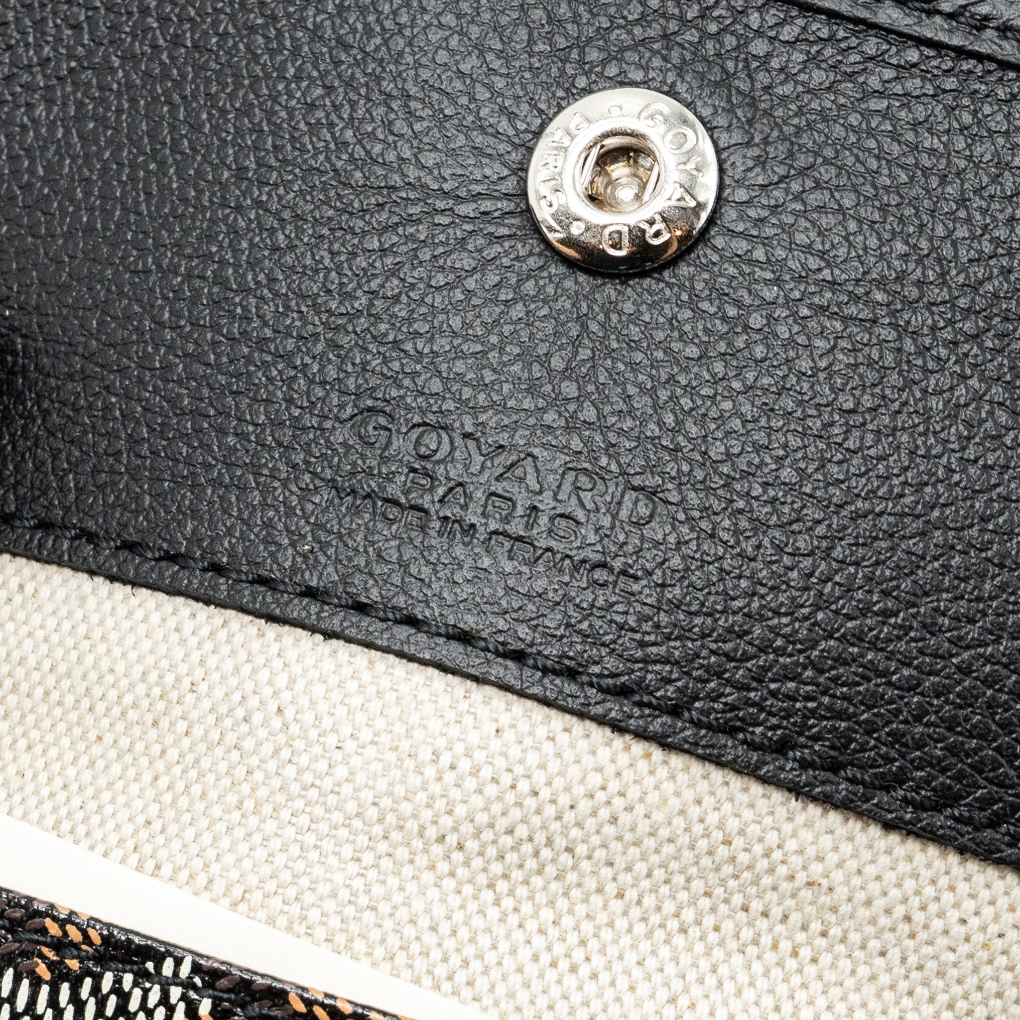 goyard-boheme-hobo-bag-goyardline-canvas-calfskin-black-limited-edition