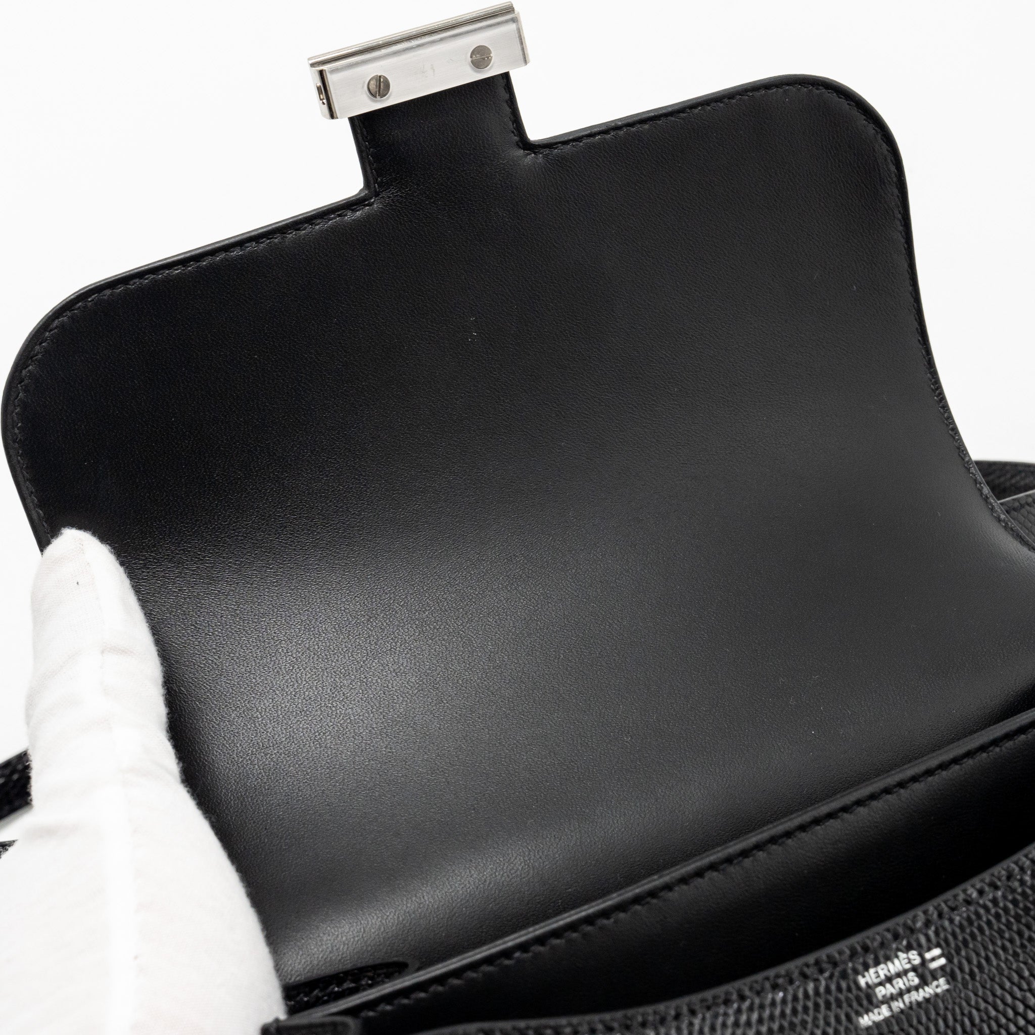 hermes-mini-constance-lizard-varanus-salvator-black-shw-stamp-u
