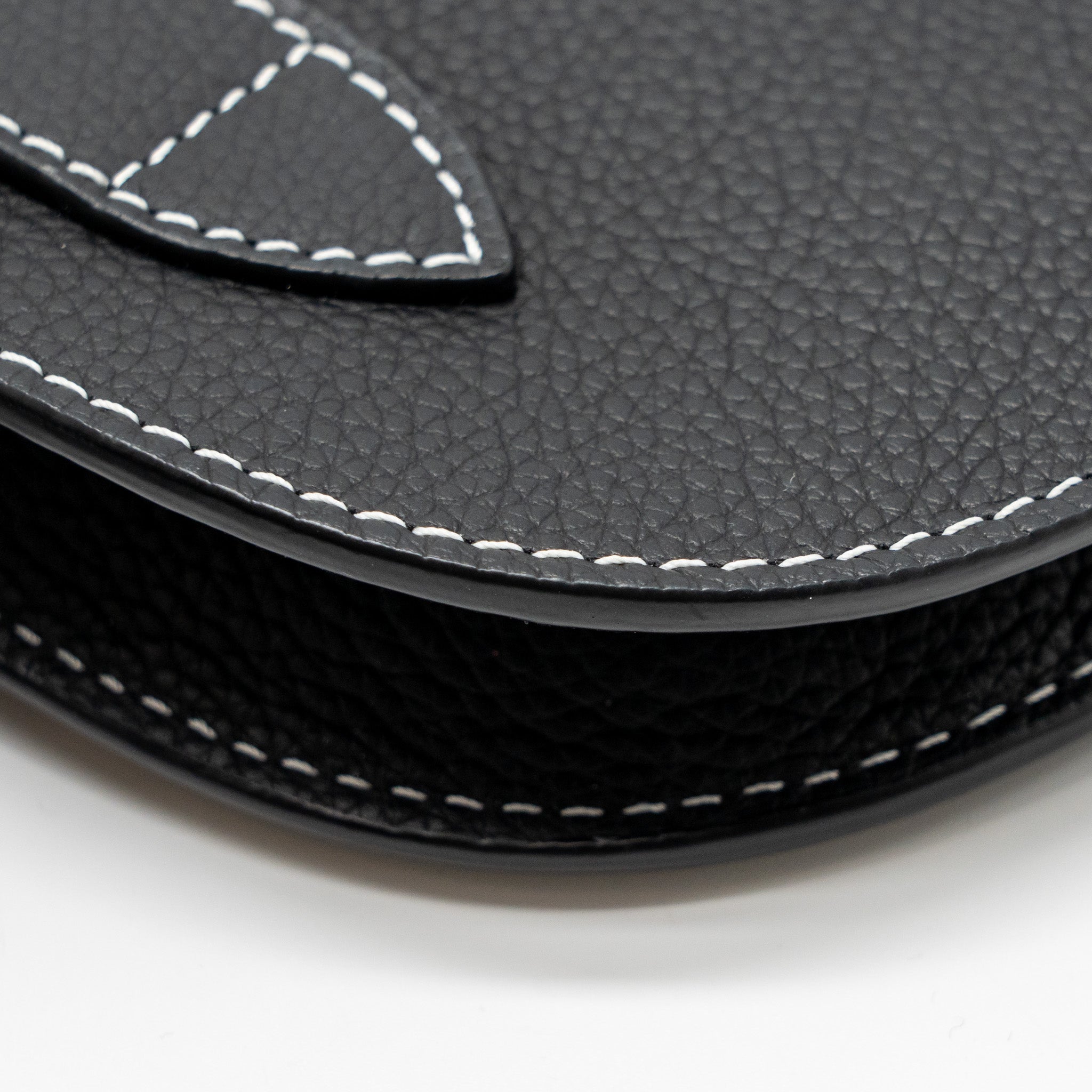 dior-x-kaws-pouch-saddle-bag-leather-black-shw-copy
