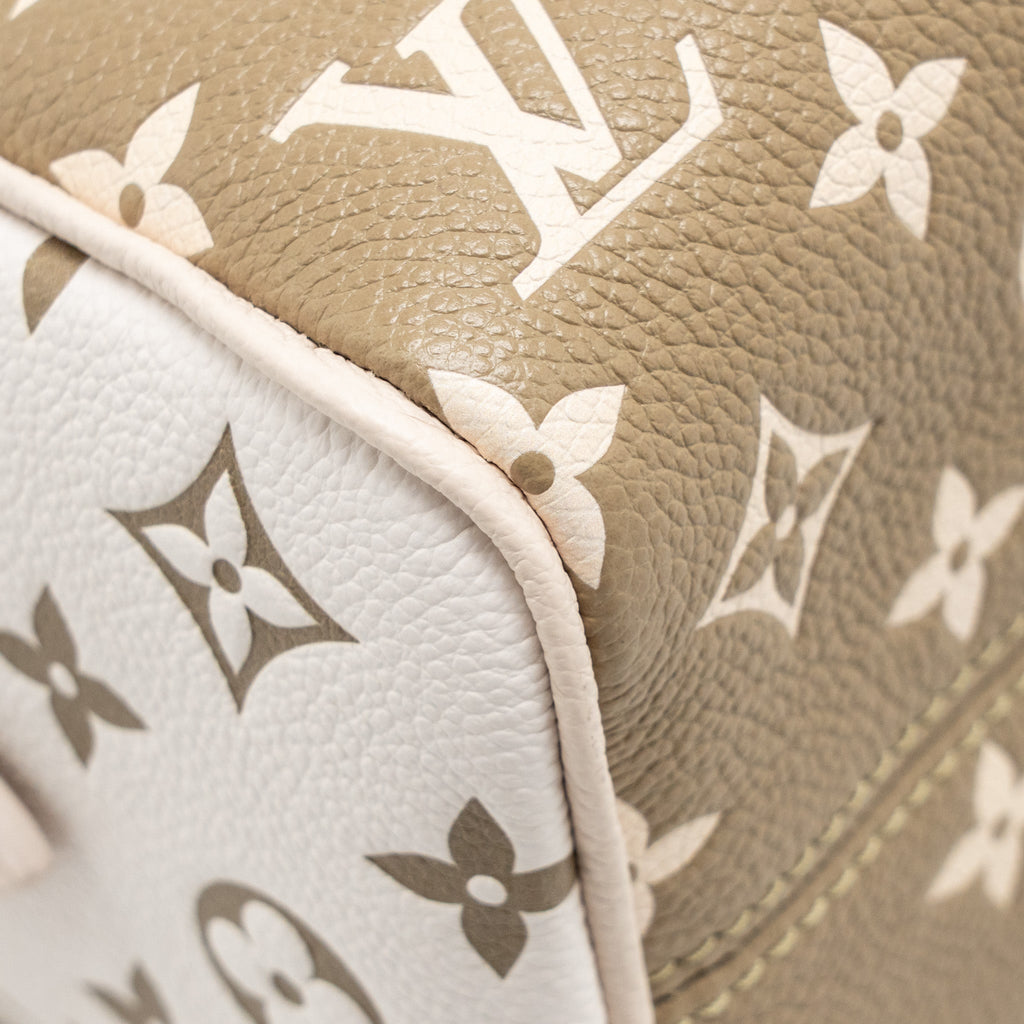louis-vuitton-speedy-20-bandouliere-bicolour-monogram-empreinte-leather-khaki-beige-ghw-copy