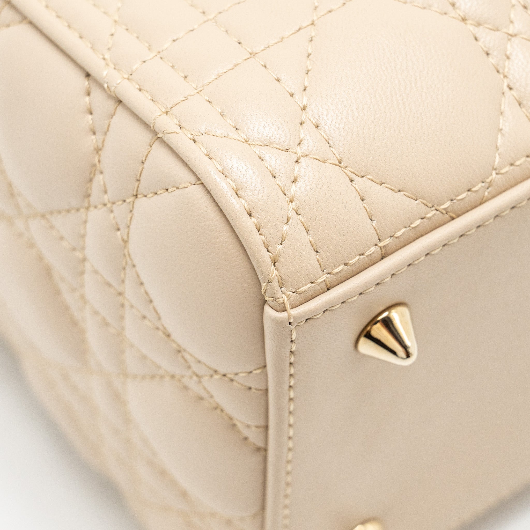 dior-medium-lady-dior-lambskin-beige-blue-lghw