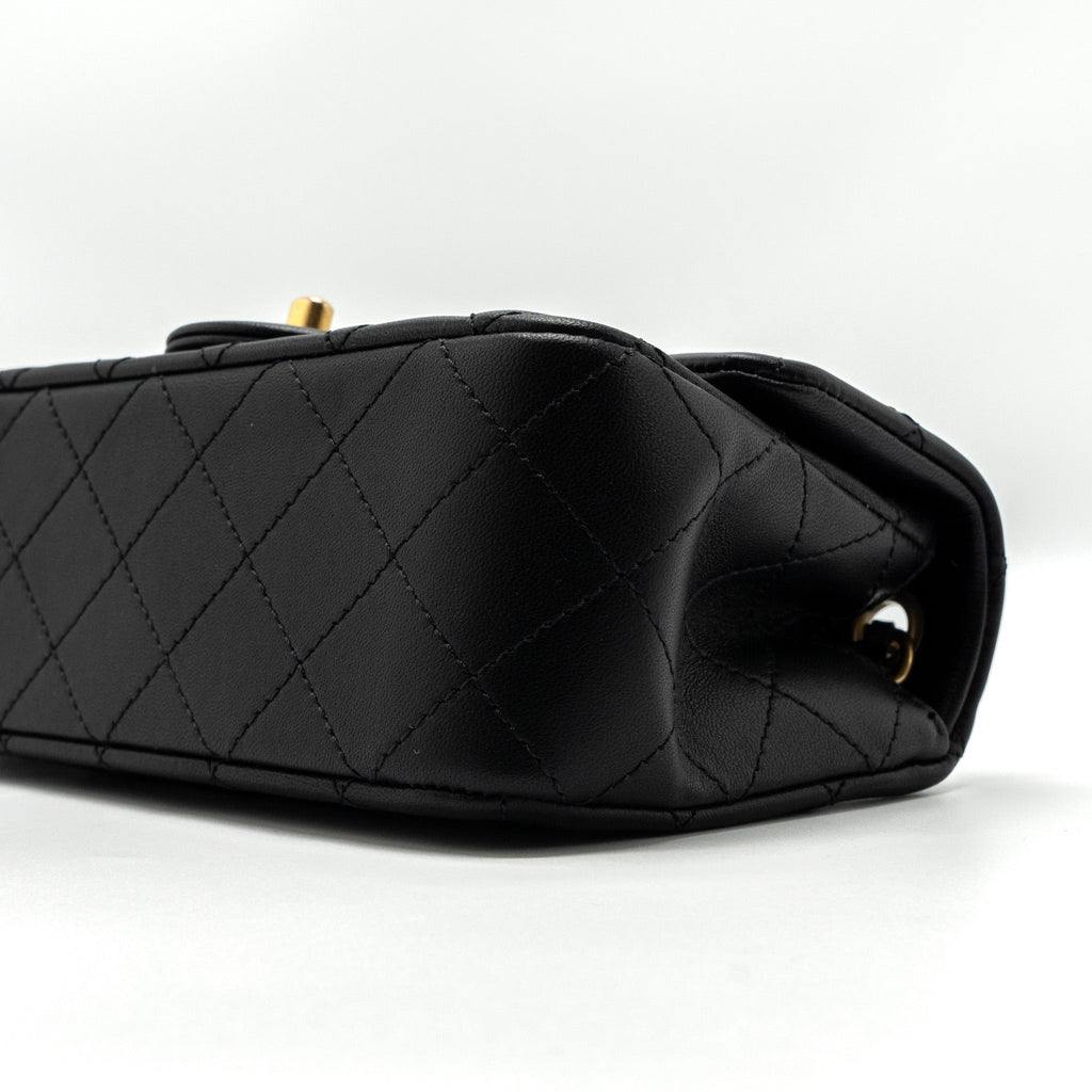 chanel-23k-pearl-crush-mini-rectangular-flap-bag-lambskin-black-brushed-ghwmicrochip