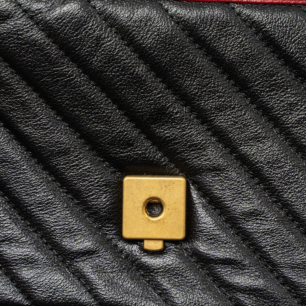 gucci-gg-marmont-mini-top-handle-bag-calfskin-black-red-ghw-1