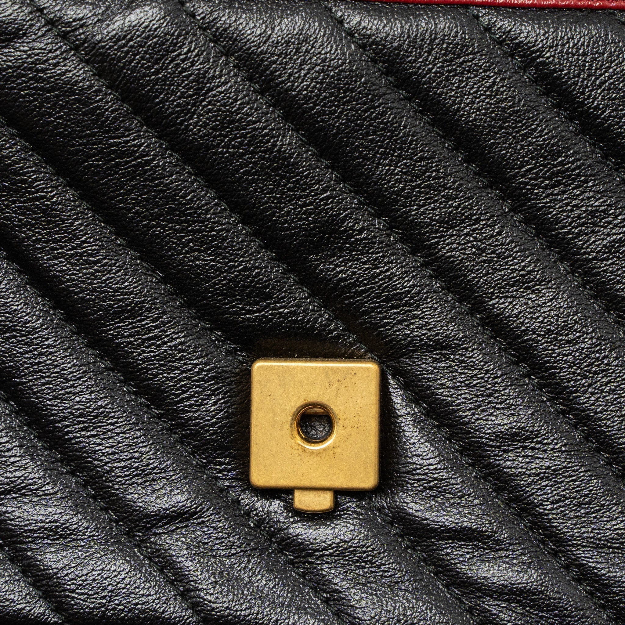 gucci-gg-marmont-mini-top-handle-bag-calfskin-black-red-ghw-1