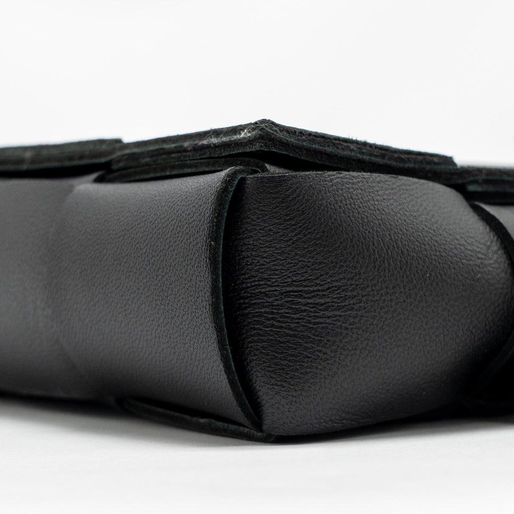 bottega-veneta-cassette-belt-bag-lambskin-black-ghw-1