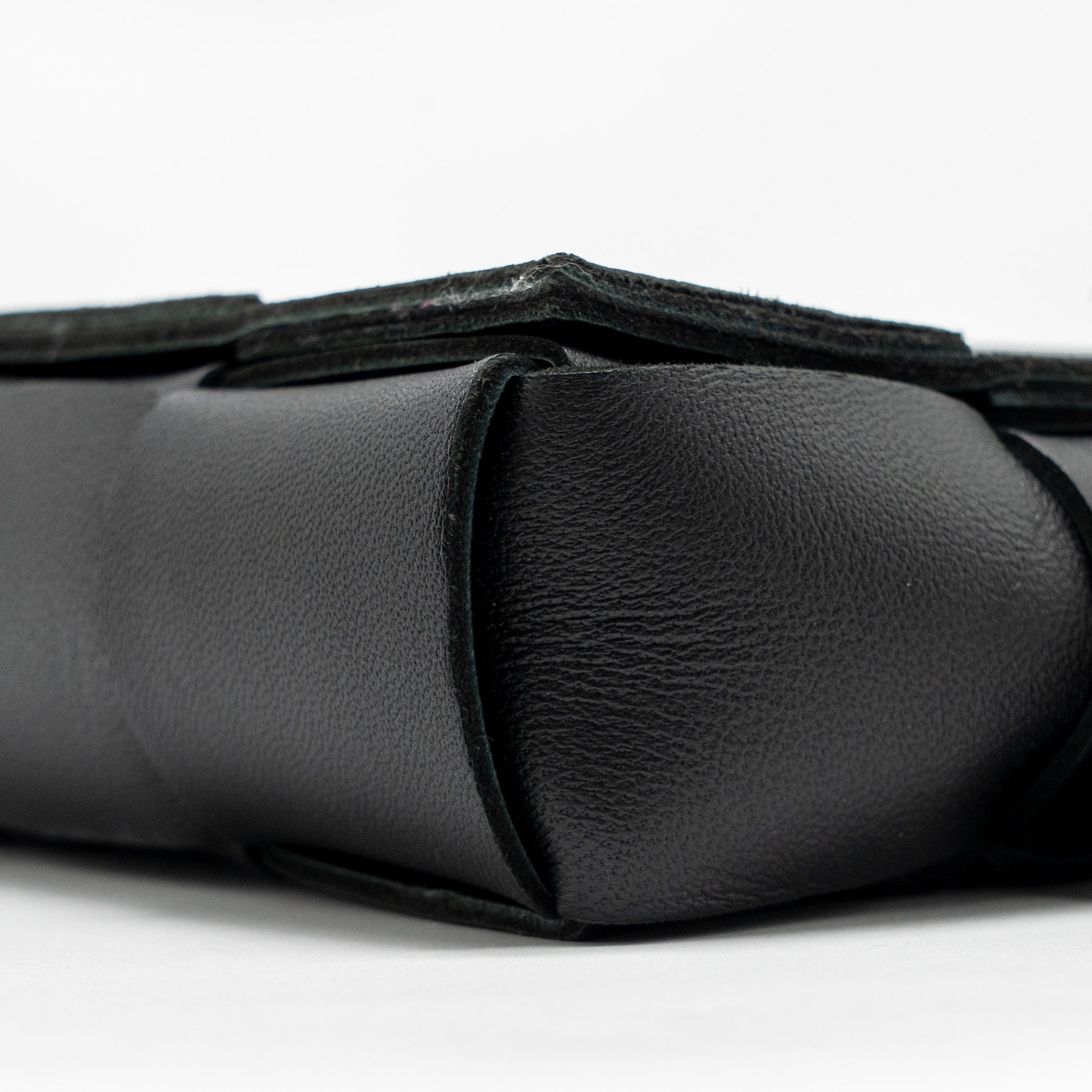 bottega-veneta-cassette-belt-bag-lambskin-black-ghw-1