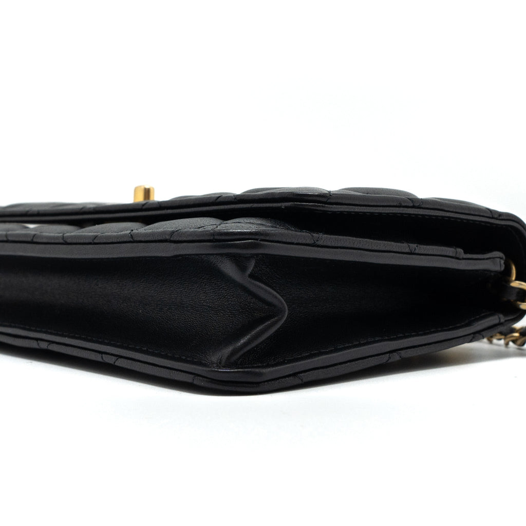 chanel-pearl-crush-wallet-on-chain-lambskin-black-ghw-microchip-9