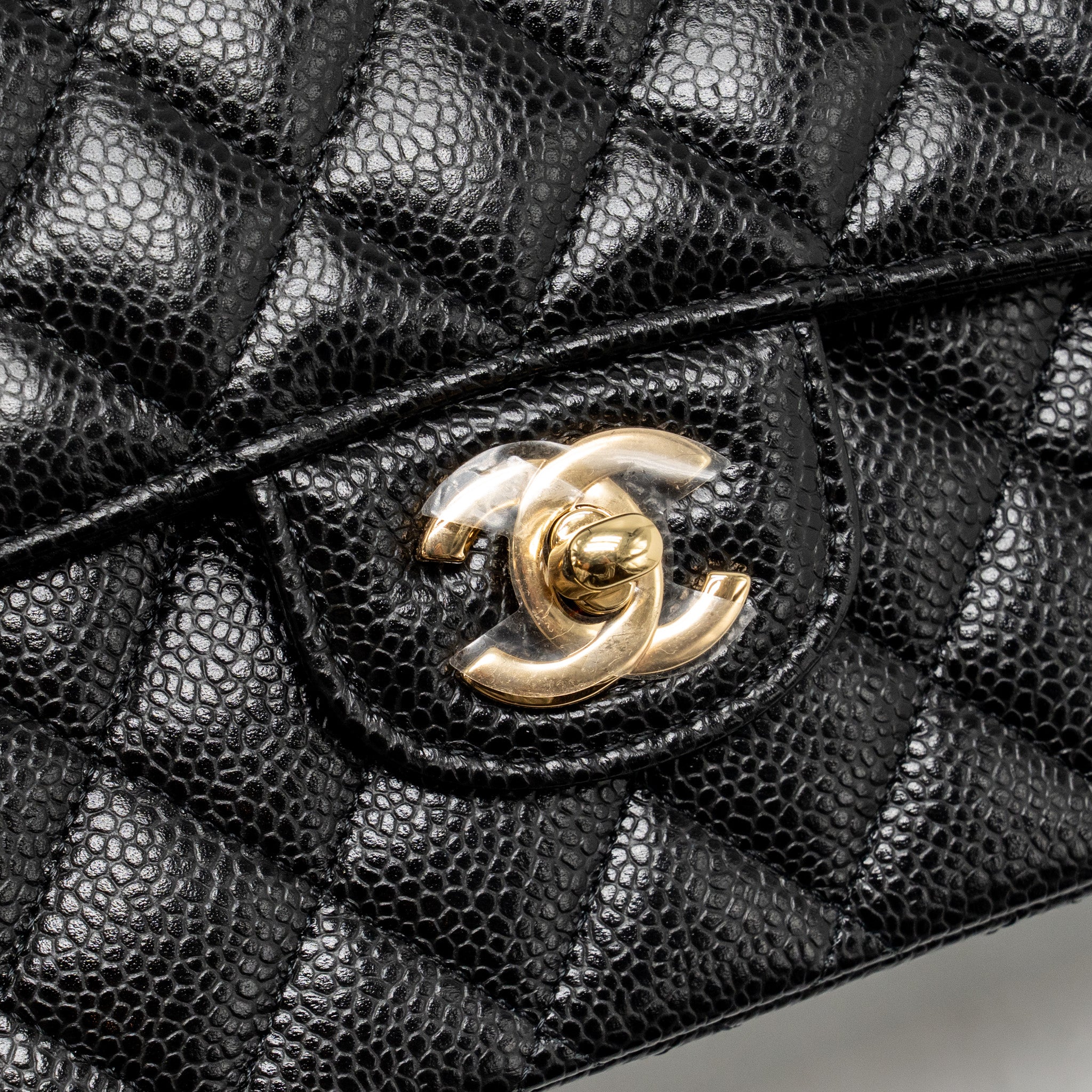 chanel-medium-classic-double-flap-bag-caviar-black-ghw-copy-1
