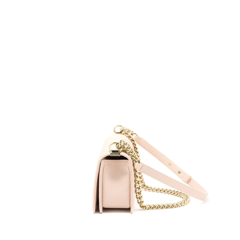 chanel-medium-boy-bag-chevron-caviar-light-pink-lghw
