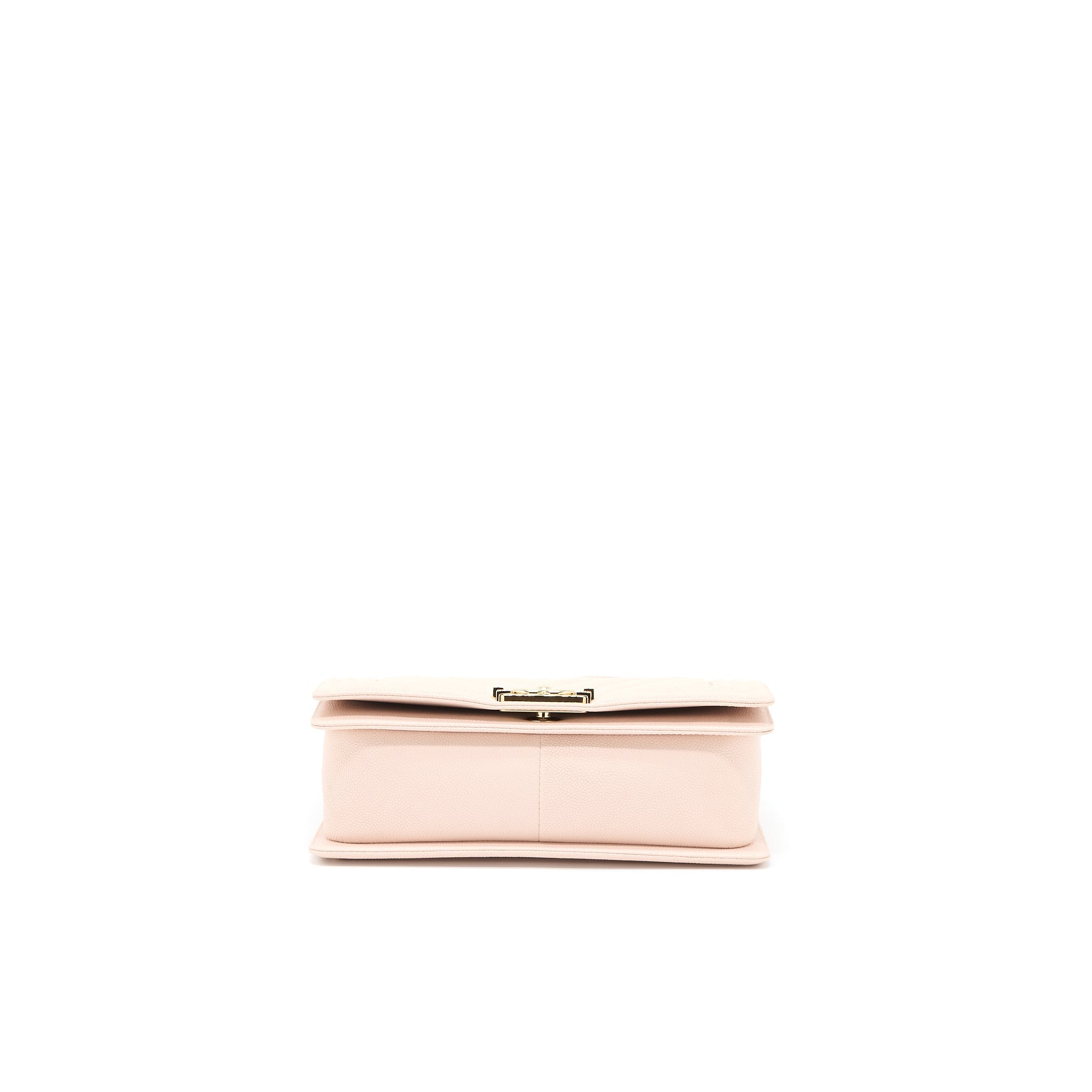chanel-medium-boy-bag-chevron-caviar-light-pink-lghw