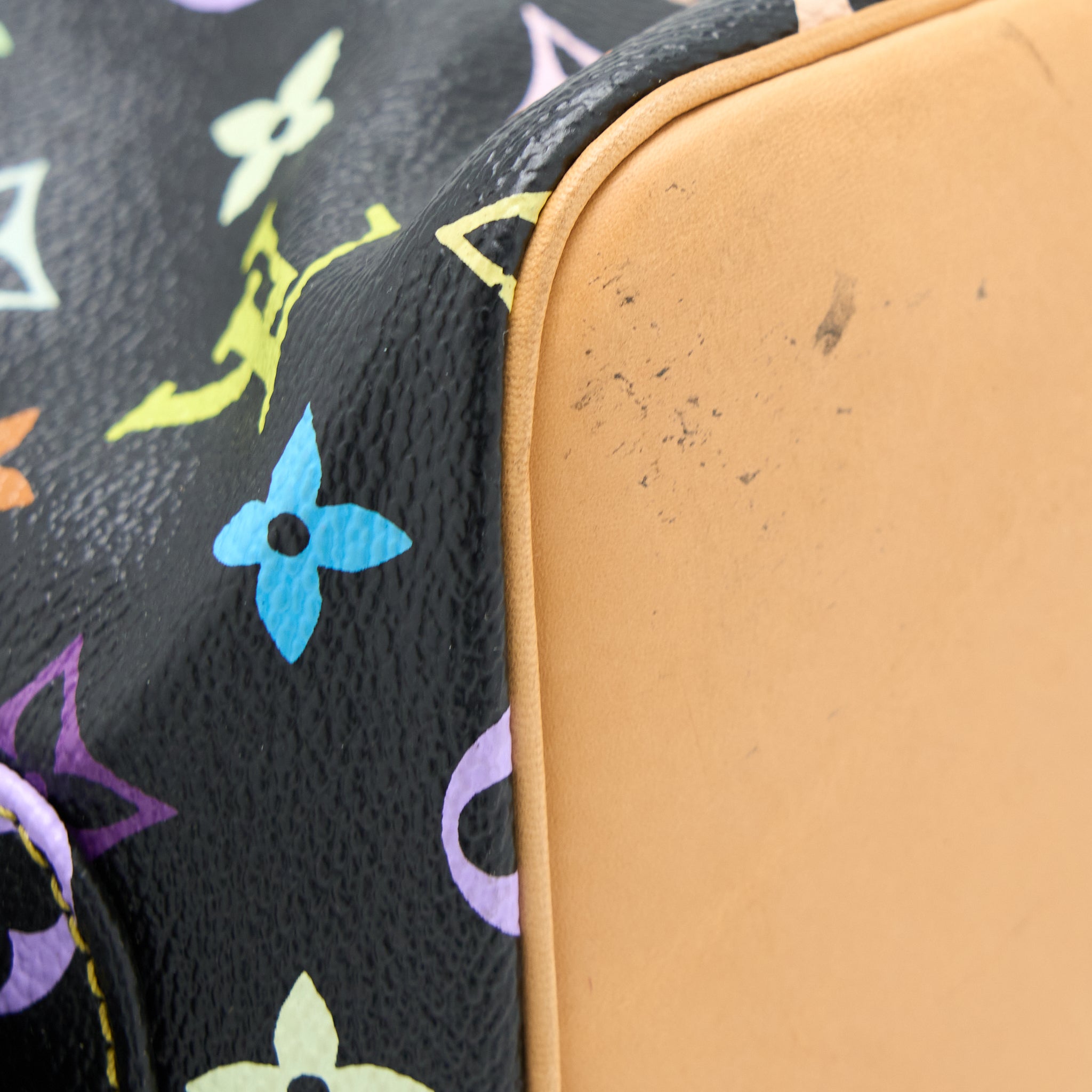 louis-vuitton-petit-noe-black-monogram-multicolour-ghw