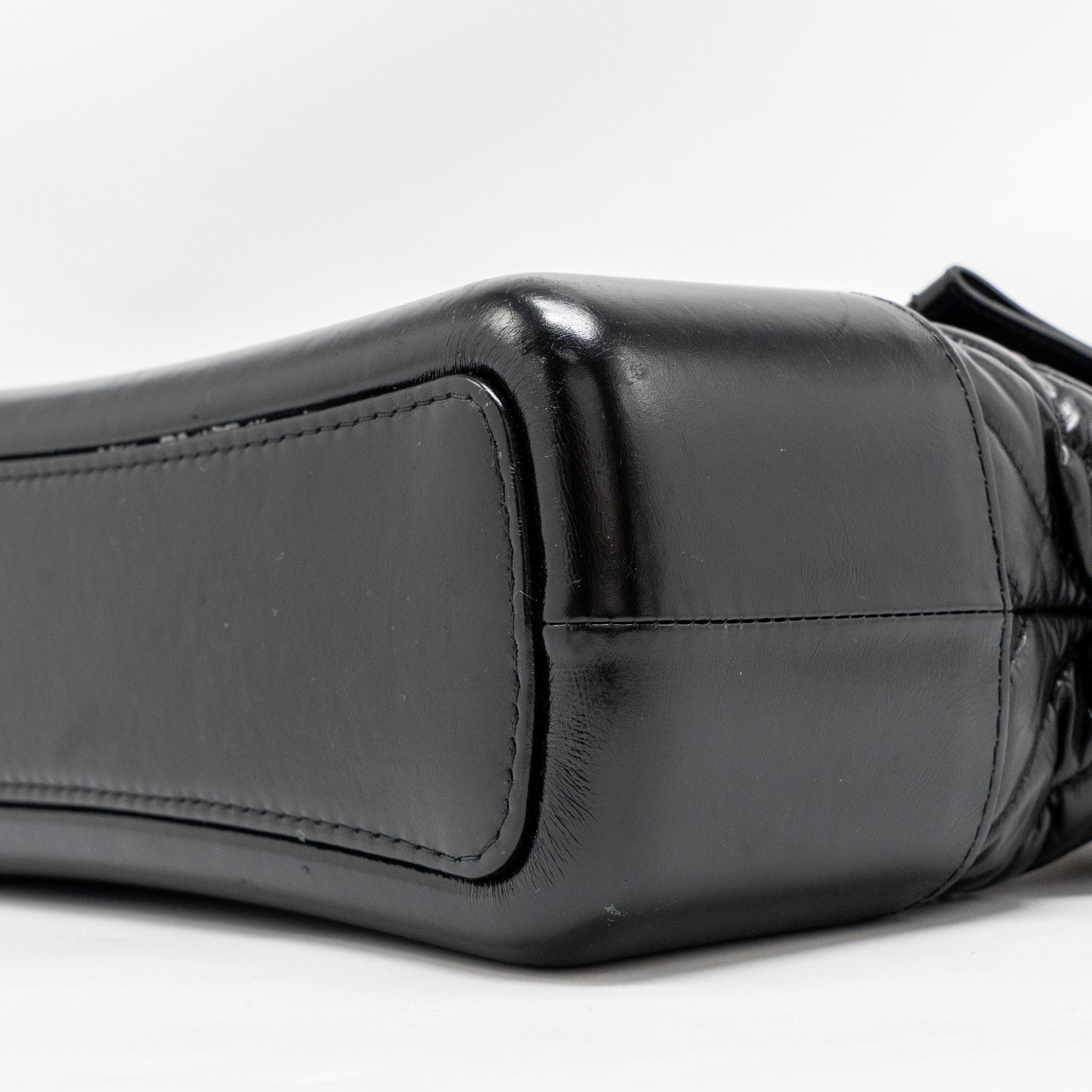 chanel-gabrielle-hobo-bag-shiny-calfskin-black-multicolour-hardware