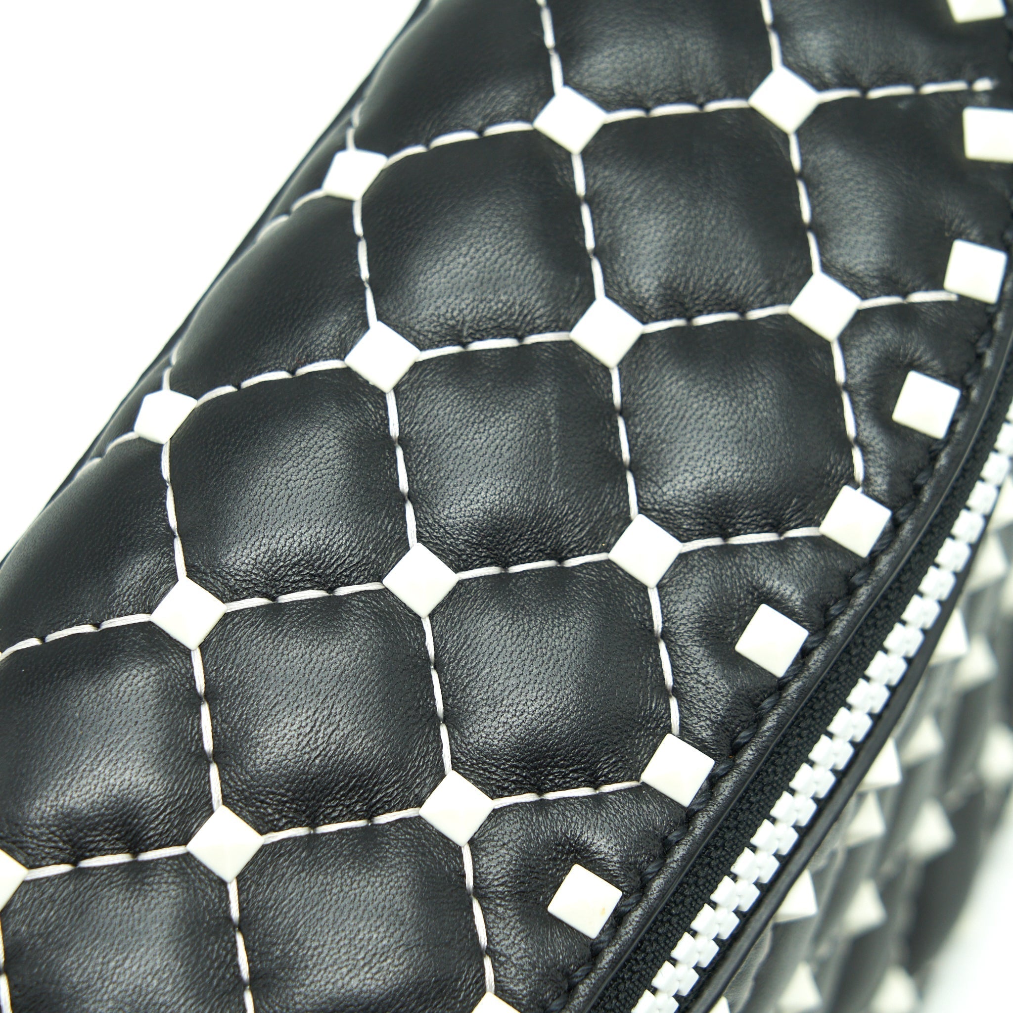 valentino-rockstud-belt-bag-black-white-hardware