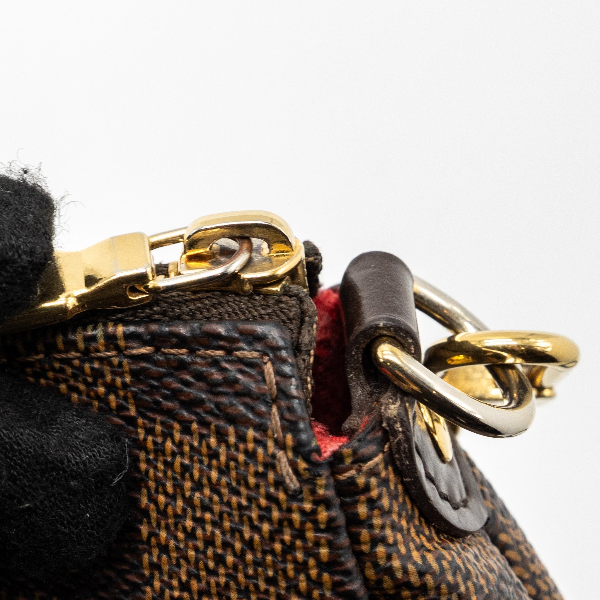 louis-vuitton-eva-pochette-damier-ebene-ghw