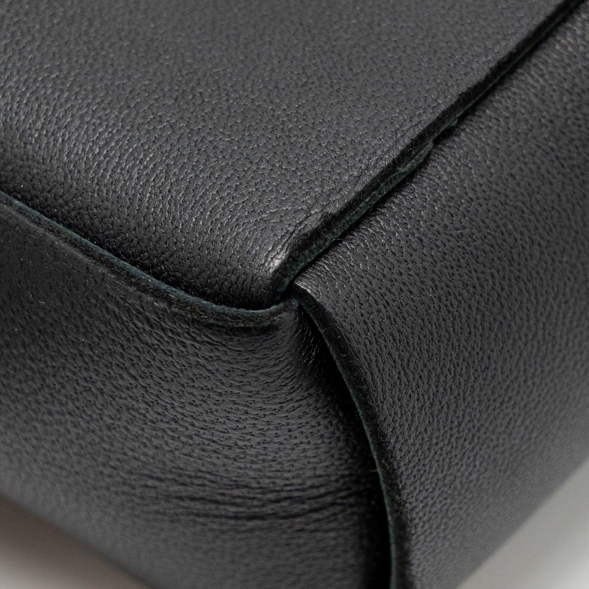bottega-veneta-cassette-belt-bag-lambskin-black-ghw-1