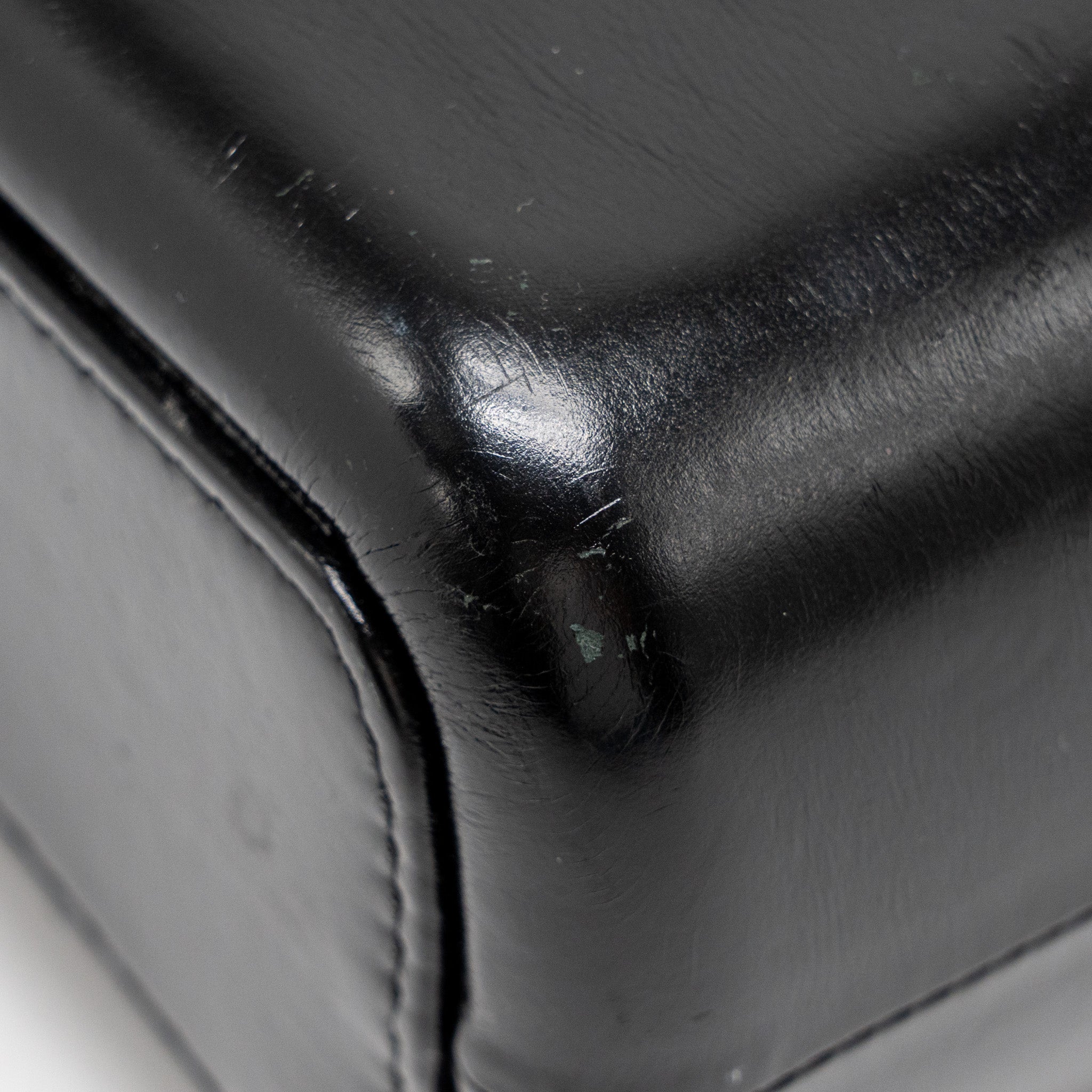 chanel-gabrielle-hobo-bag-shiny-calfskin-black-multicolour-hardware