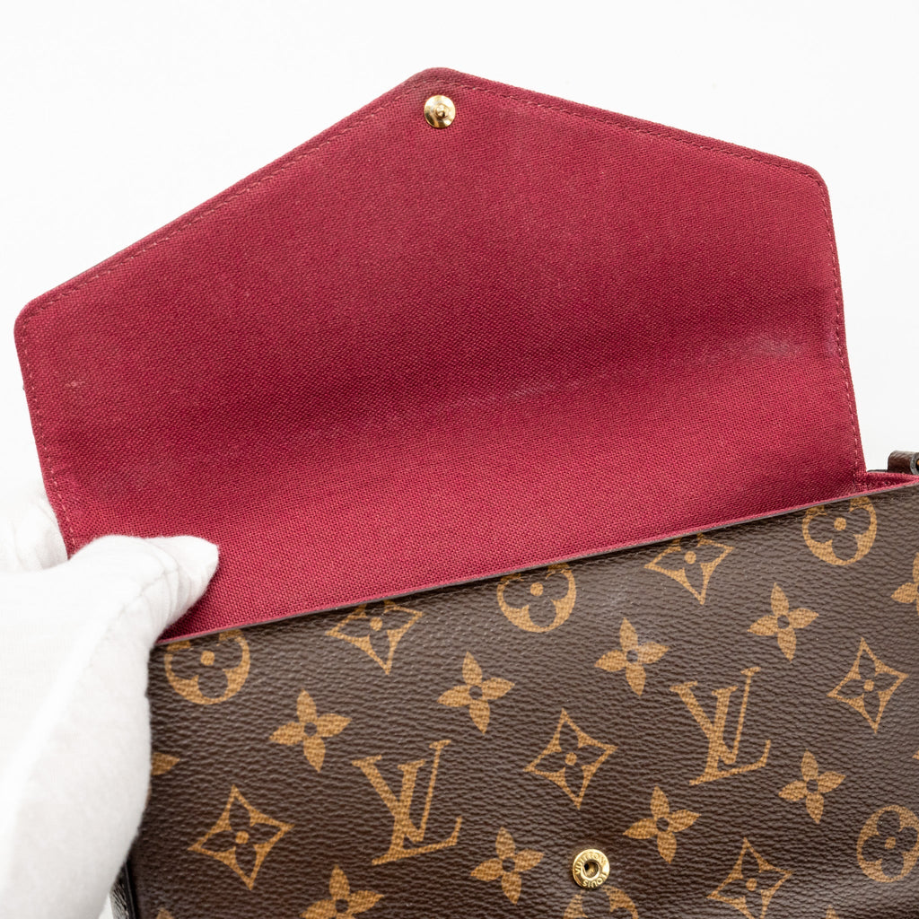 louis-vuitton-felicie-pochette-monogram-canvas-ghw-18