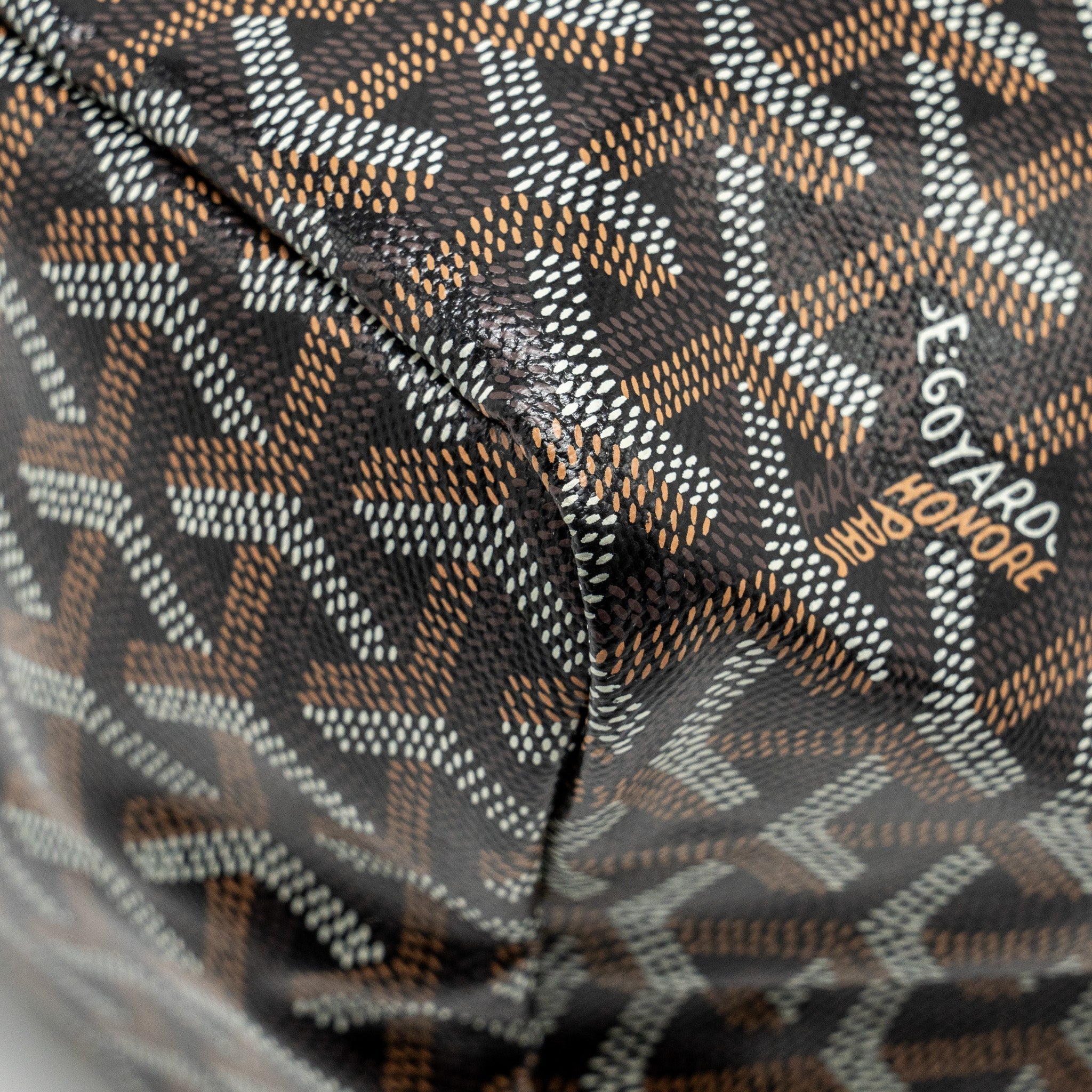 goyard-saint-louis-pm-tote-bag-goyardine-canvas-calfskin-black-shw-1