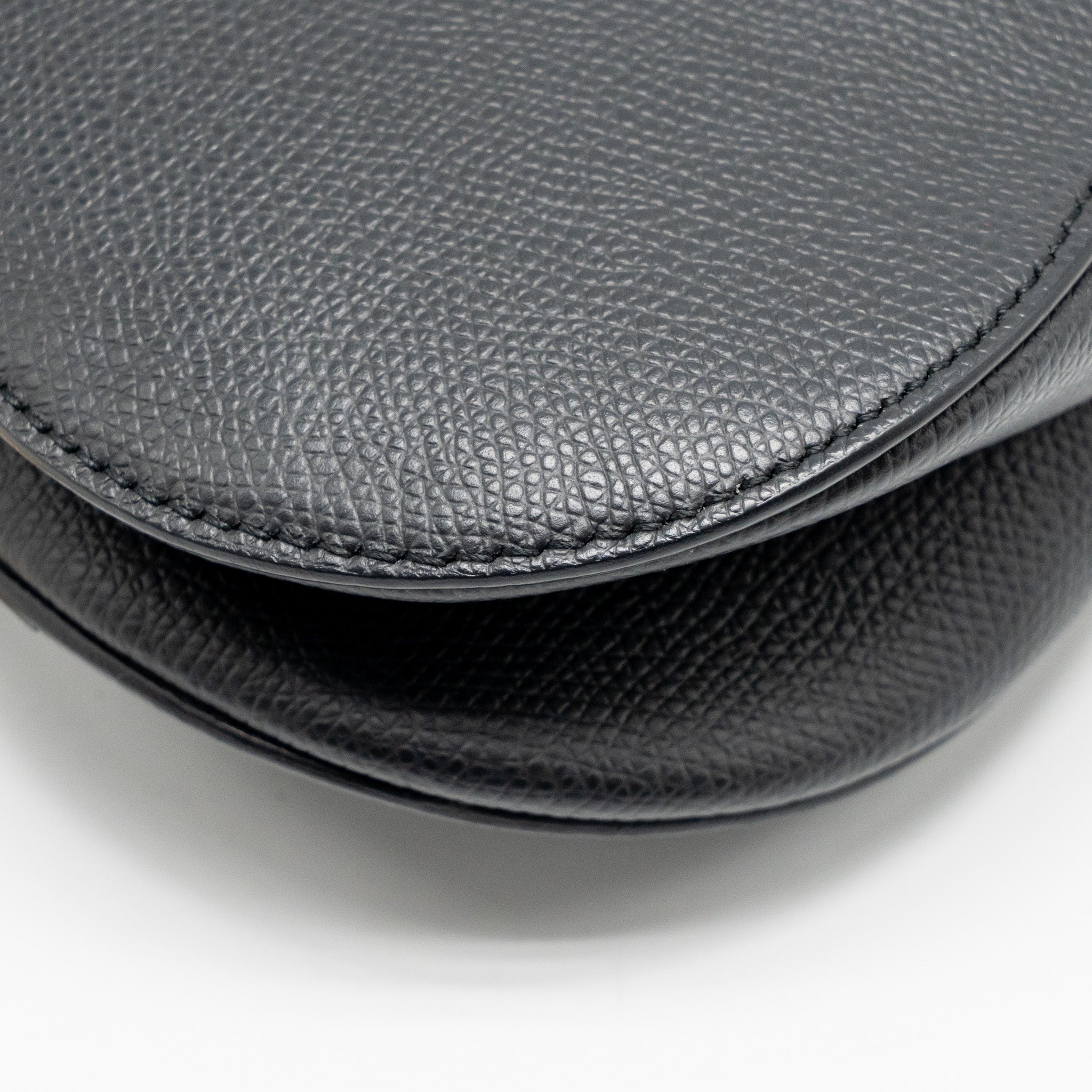 dior-mini-saddle-grained-calfskin-black-ghw