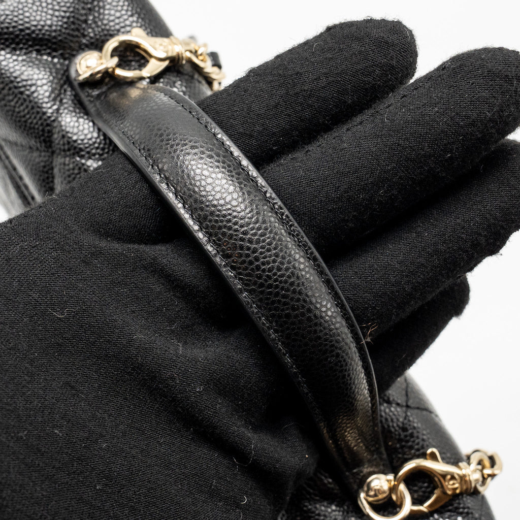 chanel-25p-cc-top-handle-vanity-bag-caviar-black-lghwmicrochip