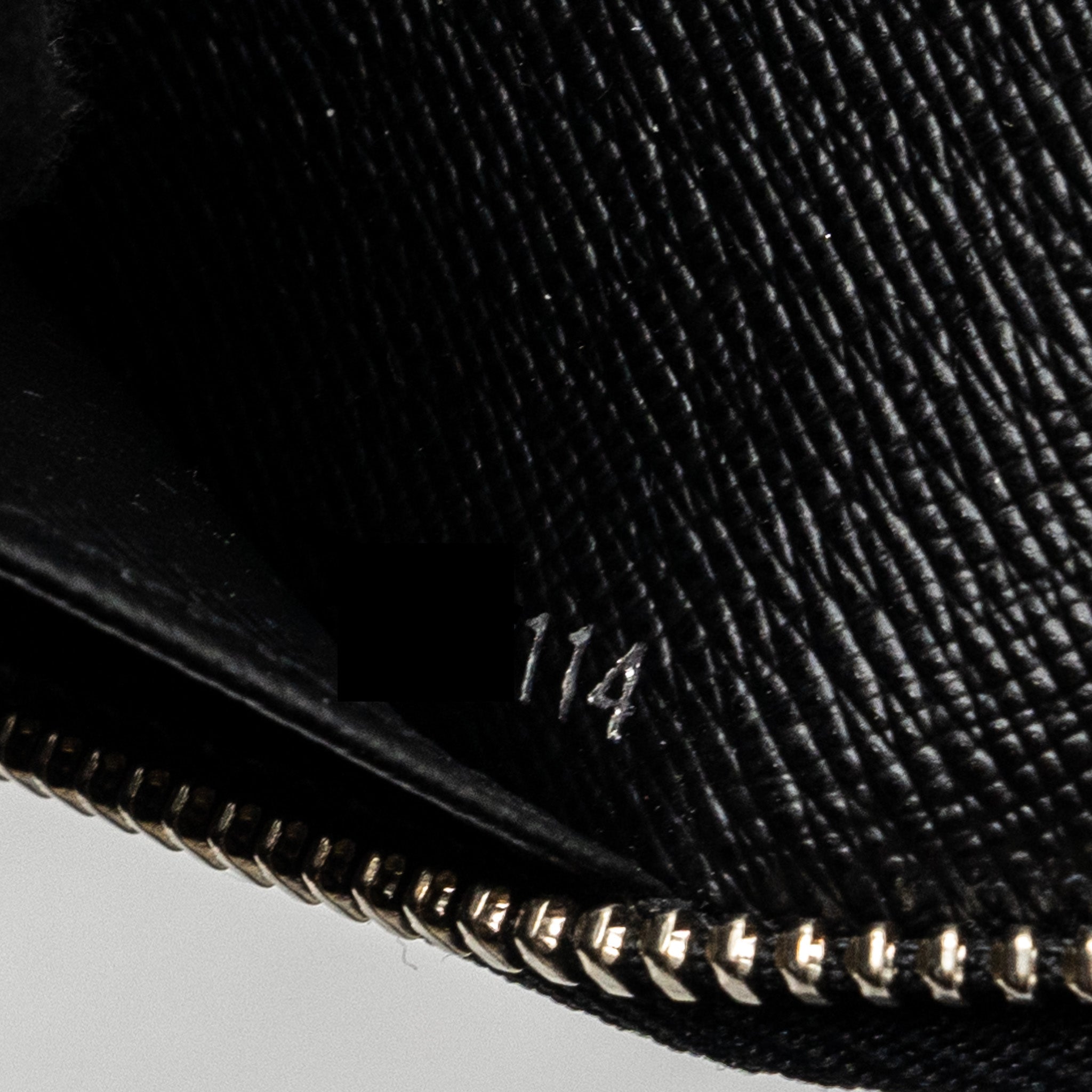 louis-vuitton-zippy-organiser-damier-graphite-canvas-black-shw