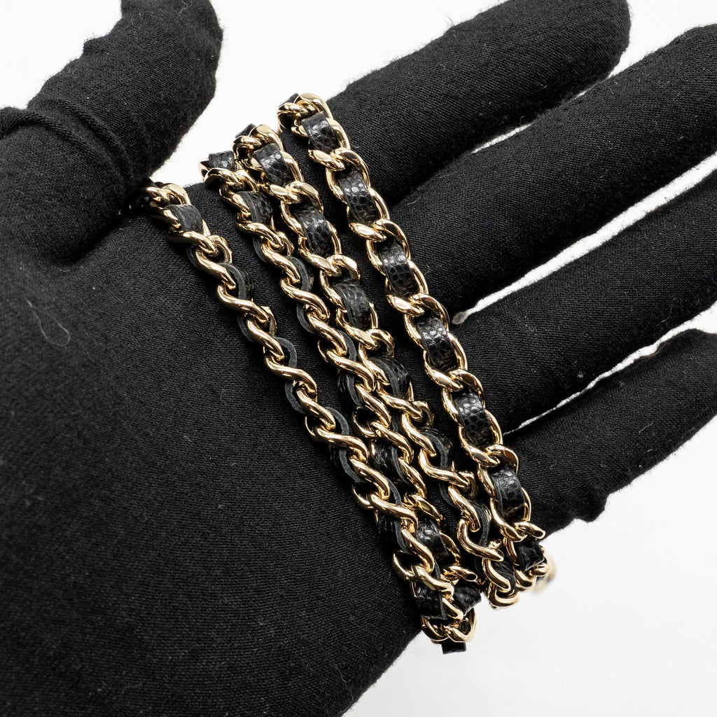chanel-25p-cc-top-handle-vanity-bag-caviar-black-lghwmicrochip