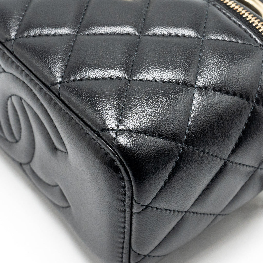 chanel-top-handle-long-vanity-case-lambskin-black-lghw-microchip-1