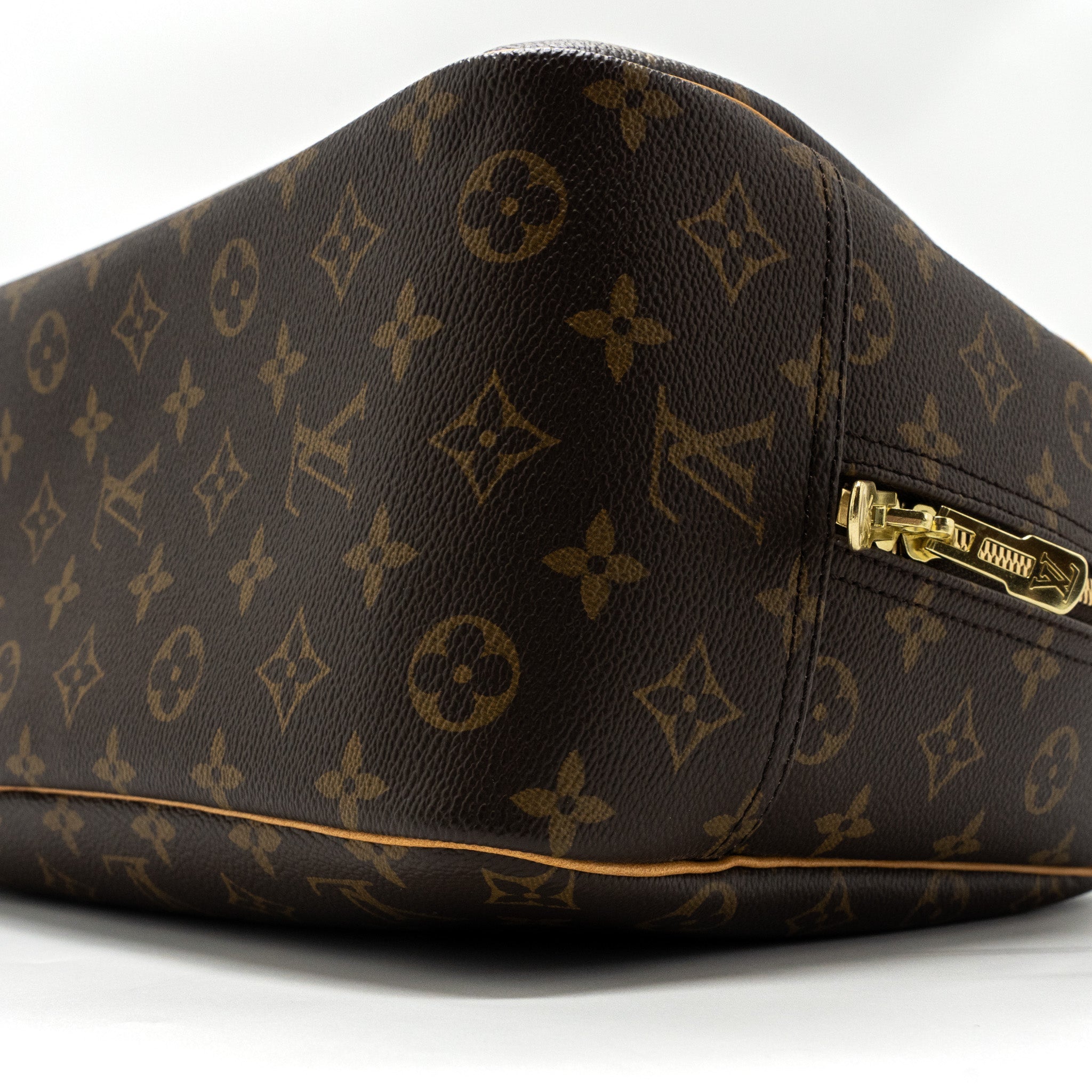 louis-vuitton-small-luggage-bag-monogram-canvas-ghw-1