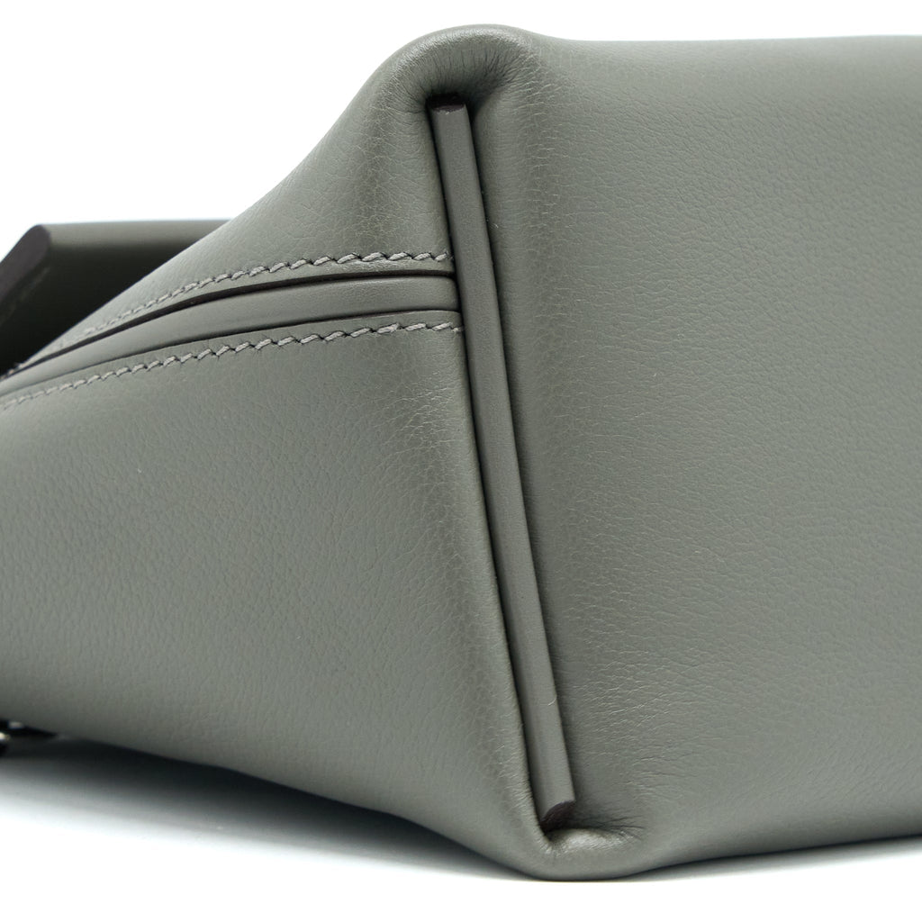 hermes-mini-24-24-2424-12-evercolor-gris-meyer-shw-stamp-u-1