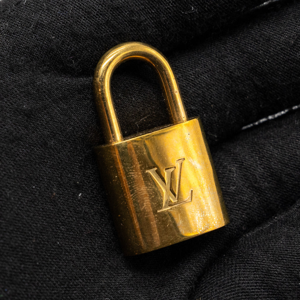 louis-vuitton-alma-bb-monogram-canvas-ghw-2