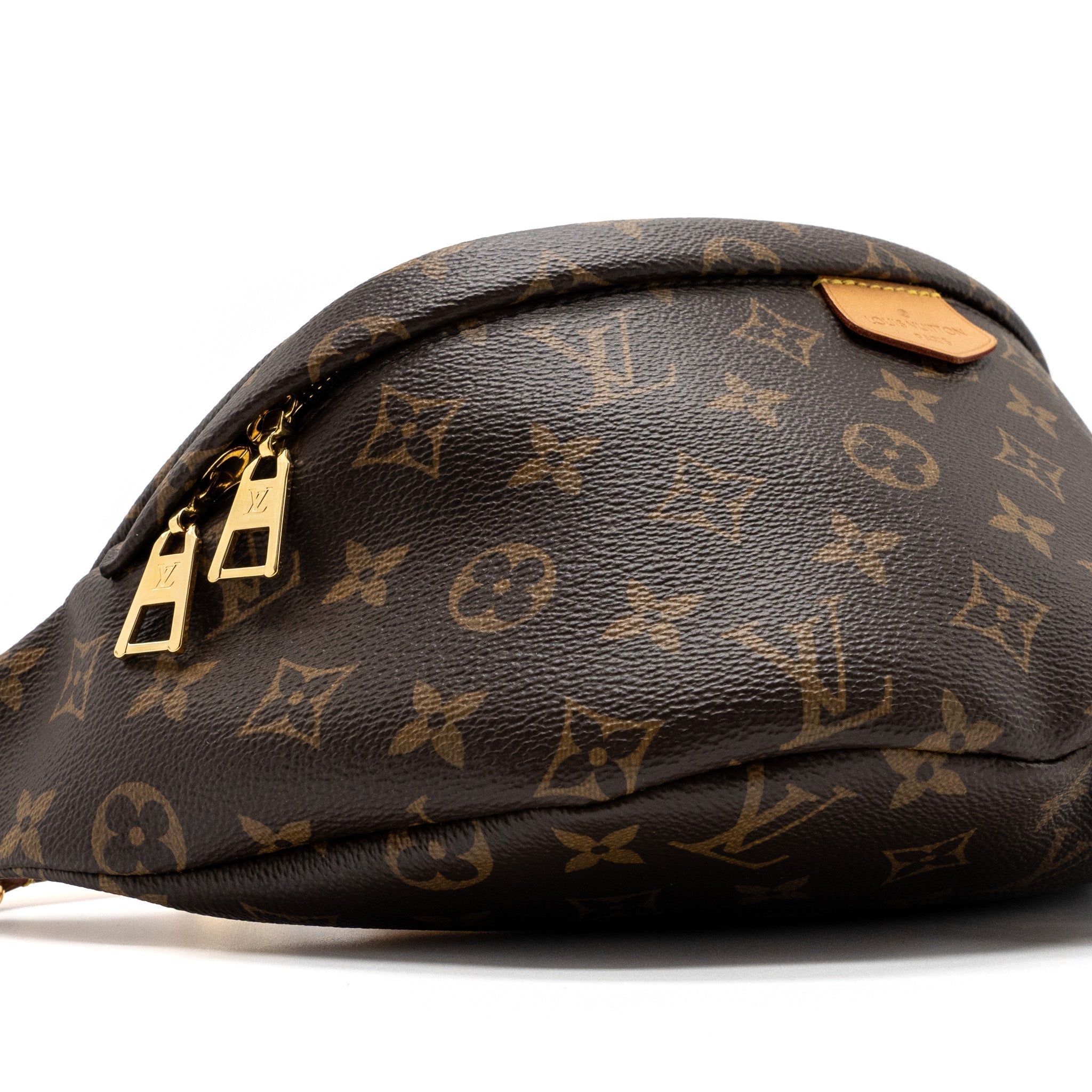 louis-vuitton-bum-bag-monogram-canvas-ghw-1