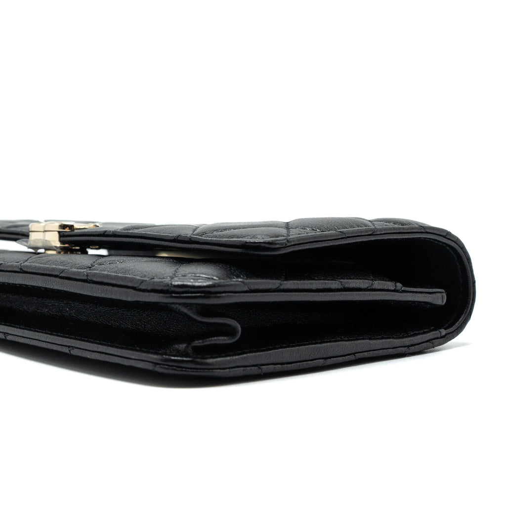 chanel-leather-top-handle-wallet-on-chain-lambskin-black-lghw-microchip