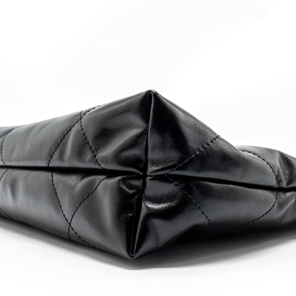chanel-small-22-bag-shiny-calfskin-black-ghw-microchip-2