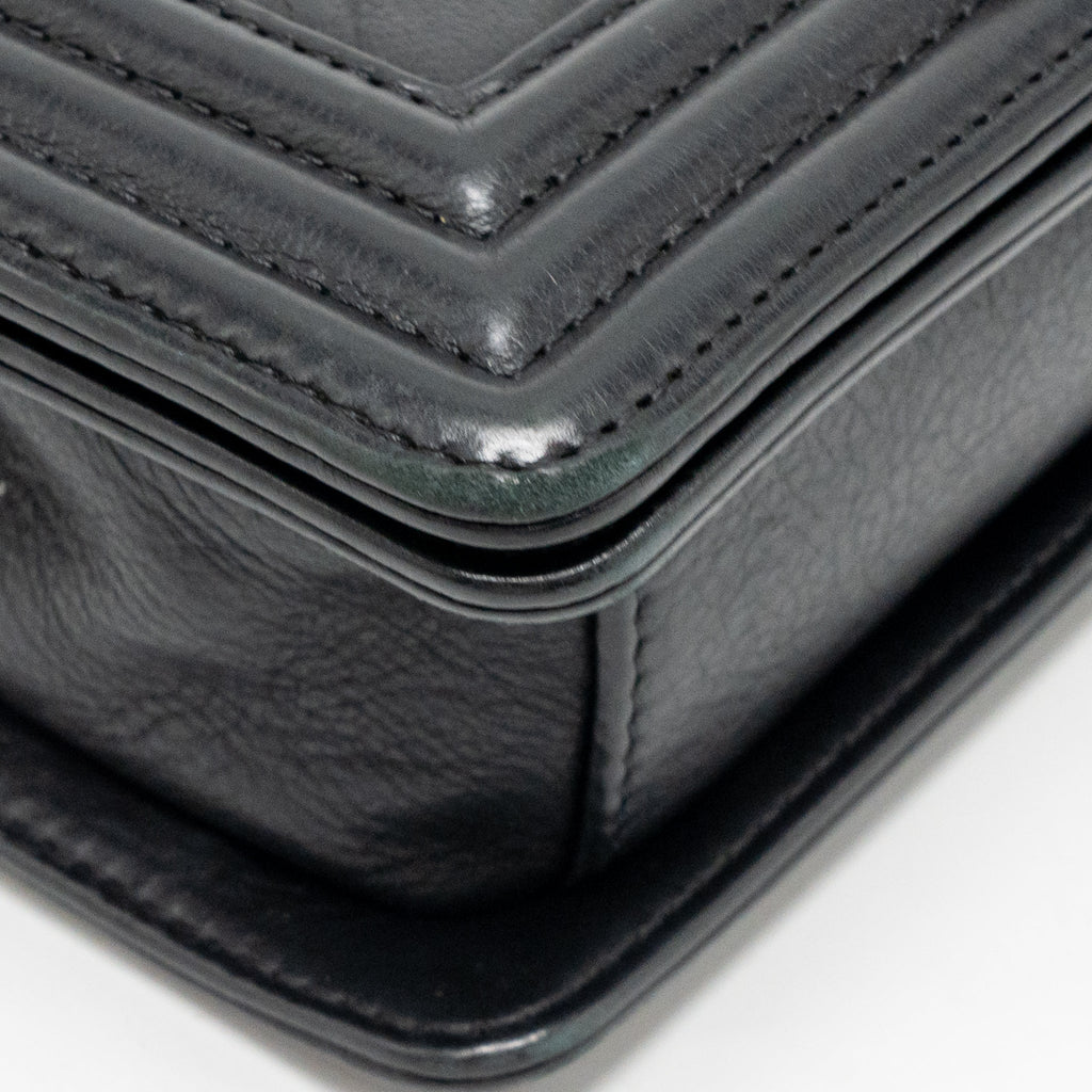 chanel-small-boy-bag-arabesque-calfskin-black-ruthenium-shw