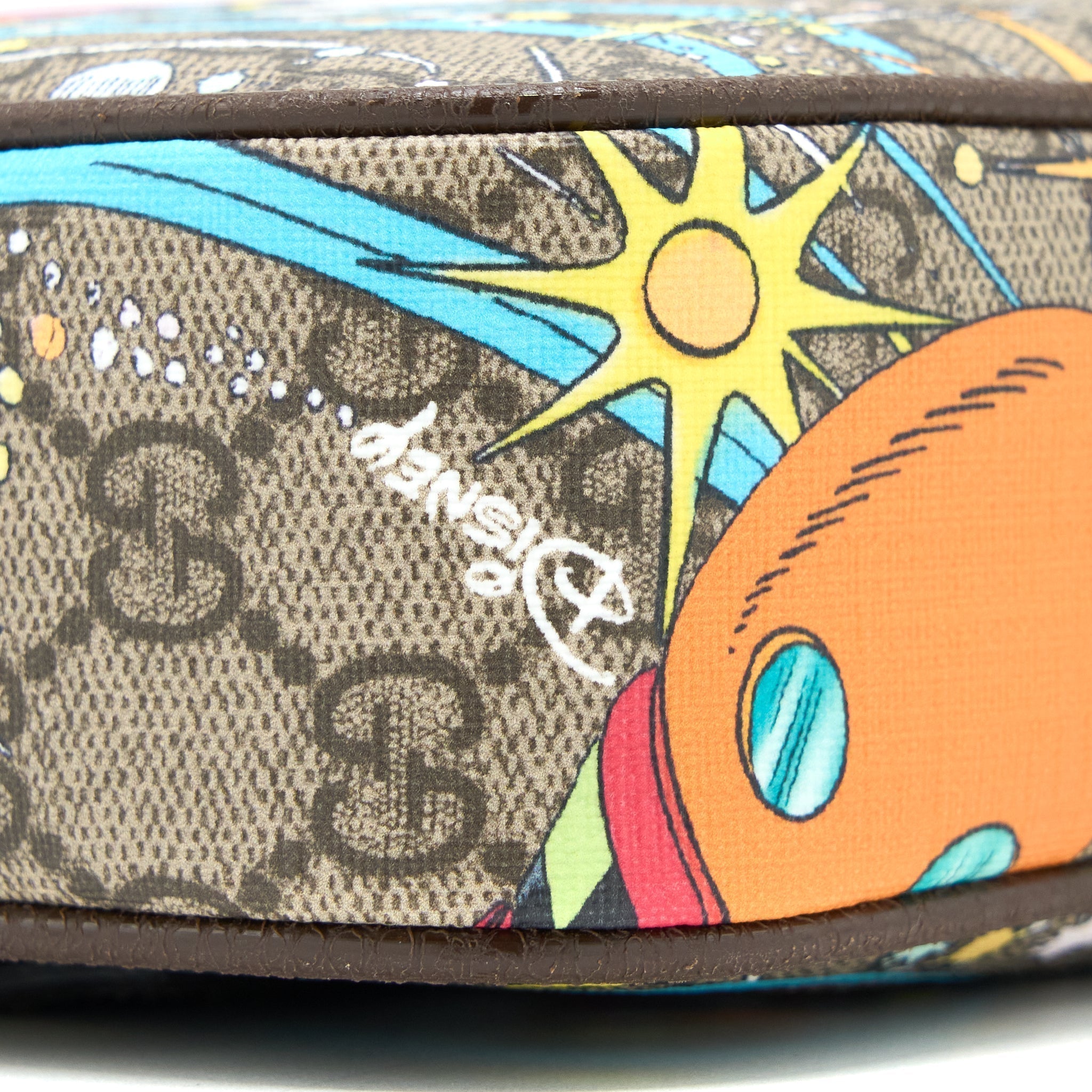 gucci-x-disney-donald-duck-belt-bag-ghw