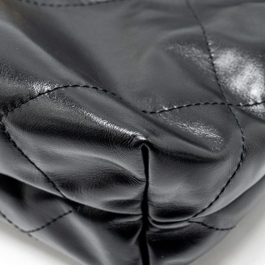 chanel-small-22-bag-shiny-calfskin-black-ghw-microchip-2