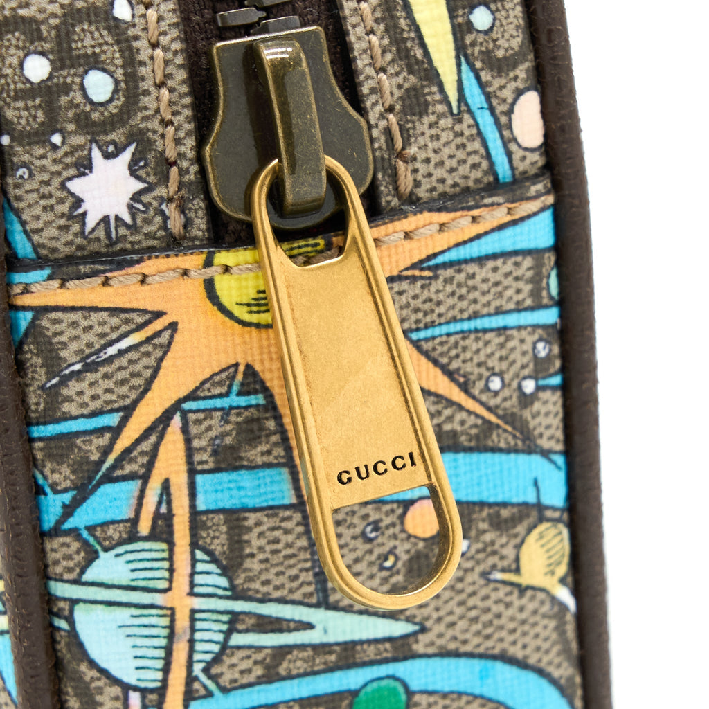 gucci-x-disney-donald-duck-belt-bag-ghw