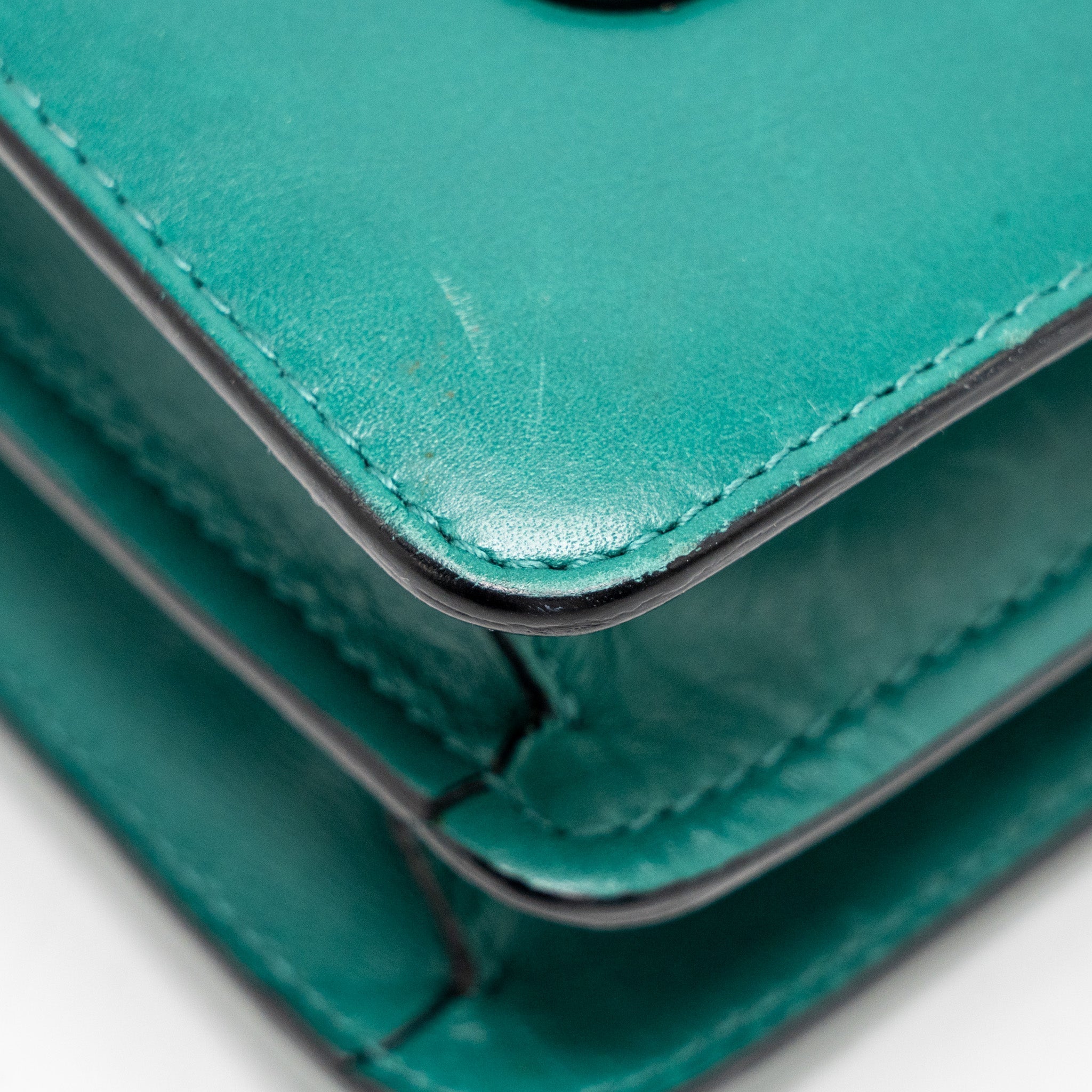 bvlgari-serpenti-forever-bag-calfskin-green-lghw-1