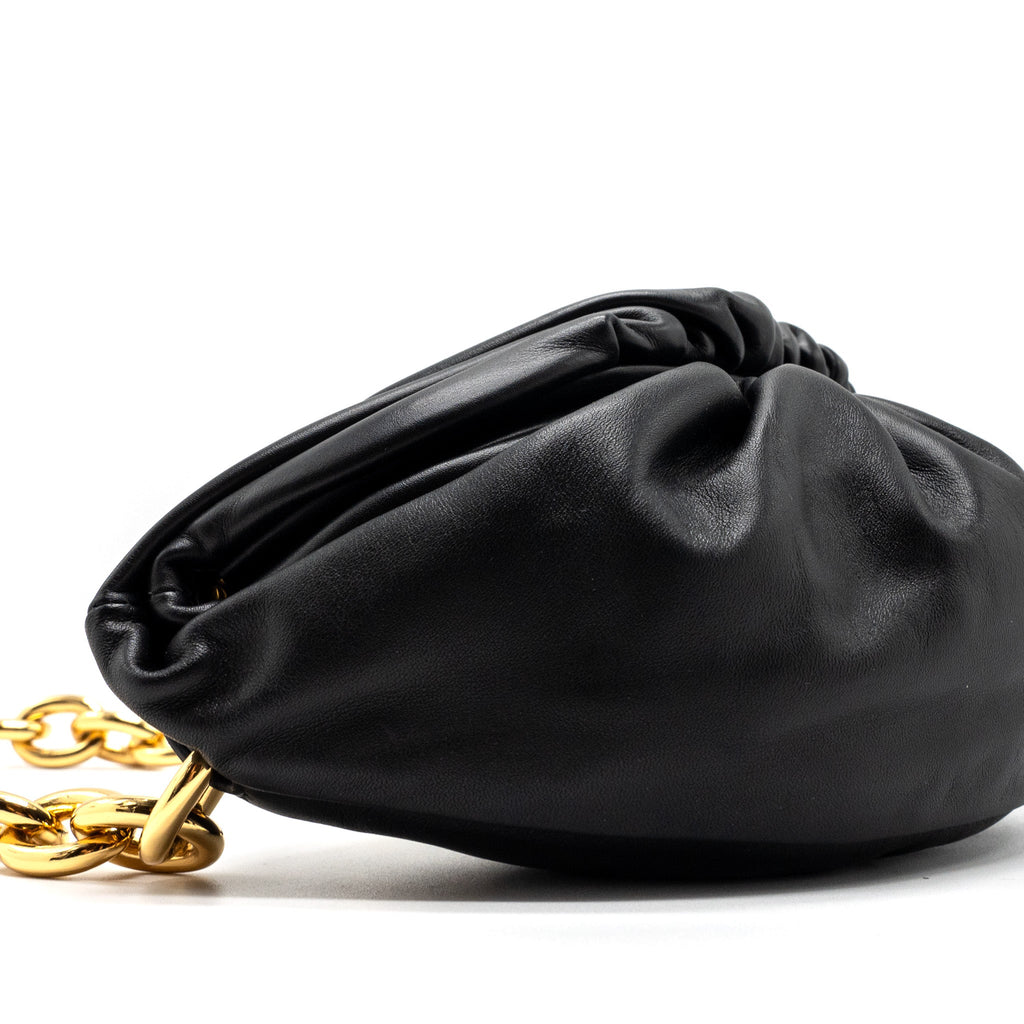 bottega-veneta-the-mini-pouch-belt-bag-calfskin-black-ghw