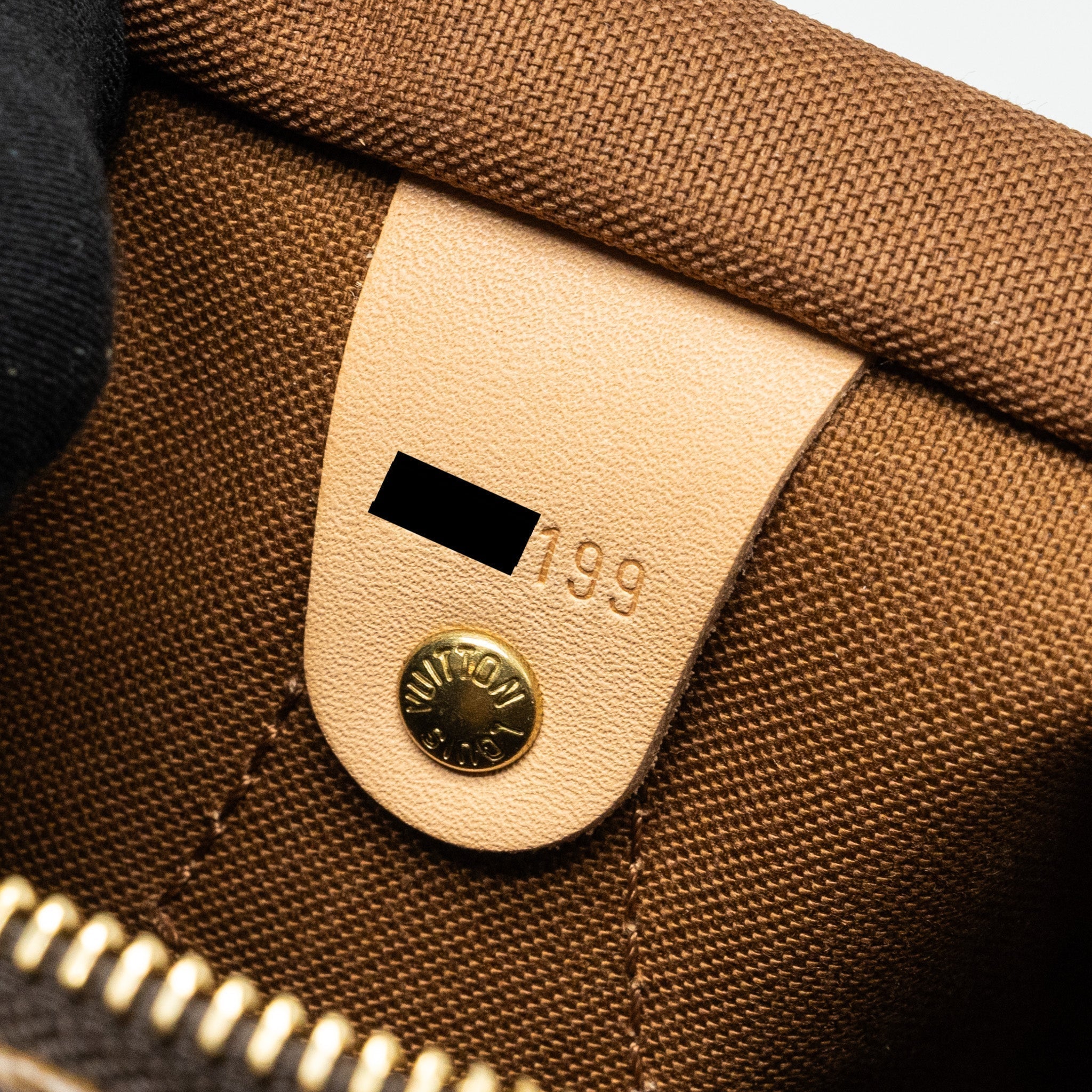 louis-vuitton-speedy-30-monogram-canvas-ghw-10